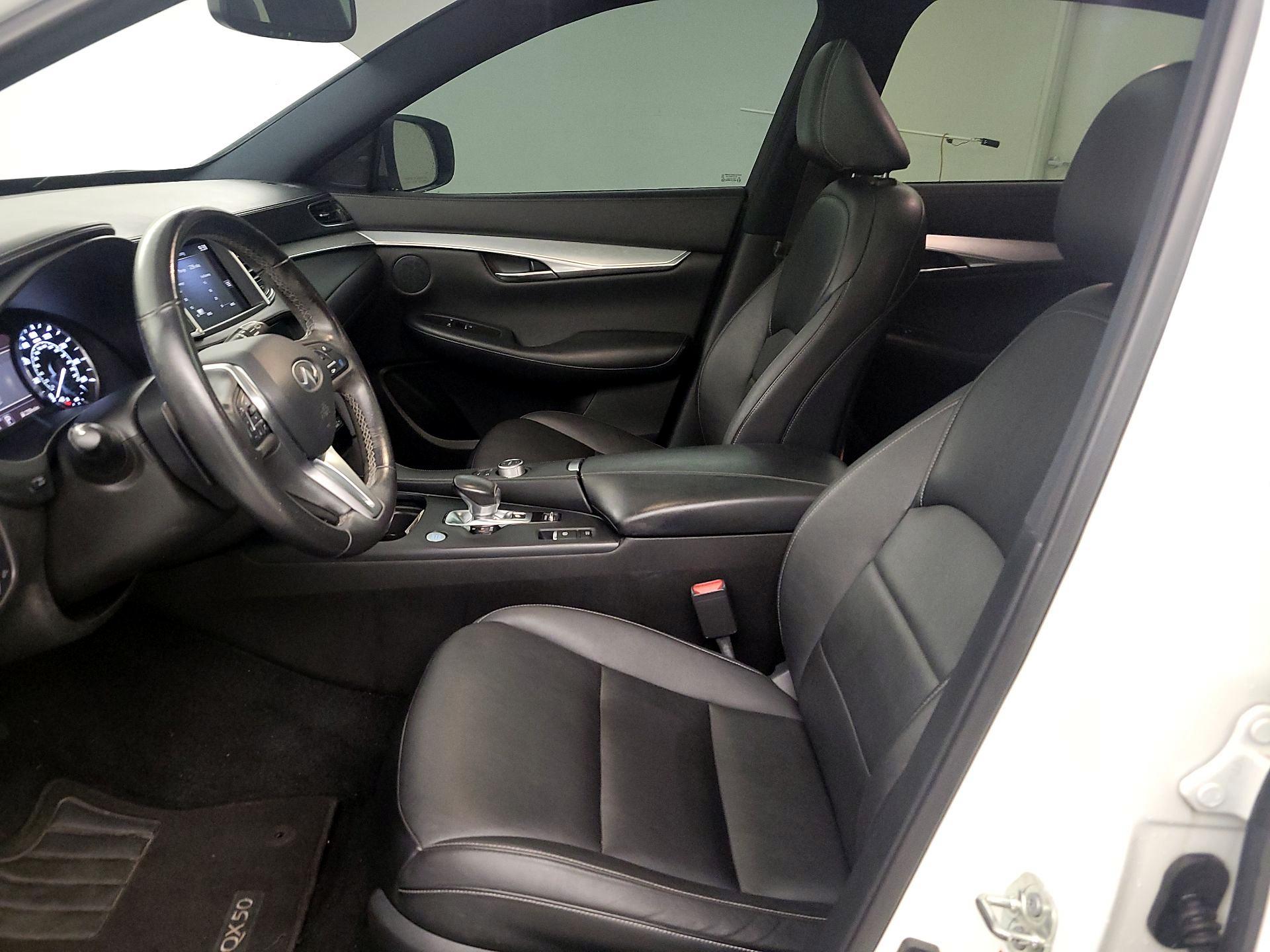 Thumbnail: 2021 INFINITI QX50 - 11