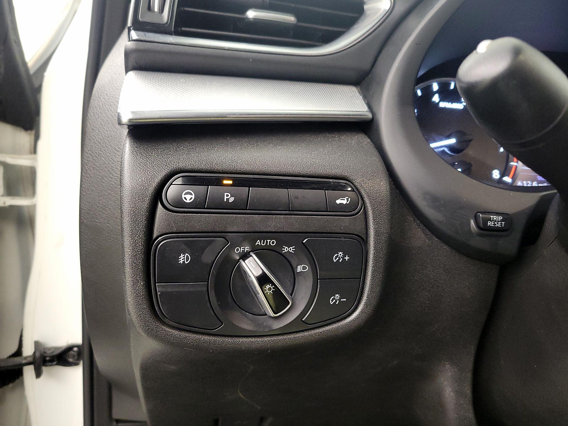 Thumbnail: 2021 INFINITI QX50 - 13