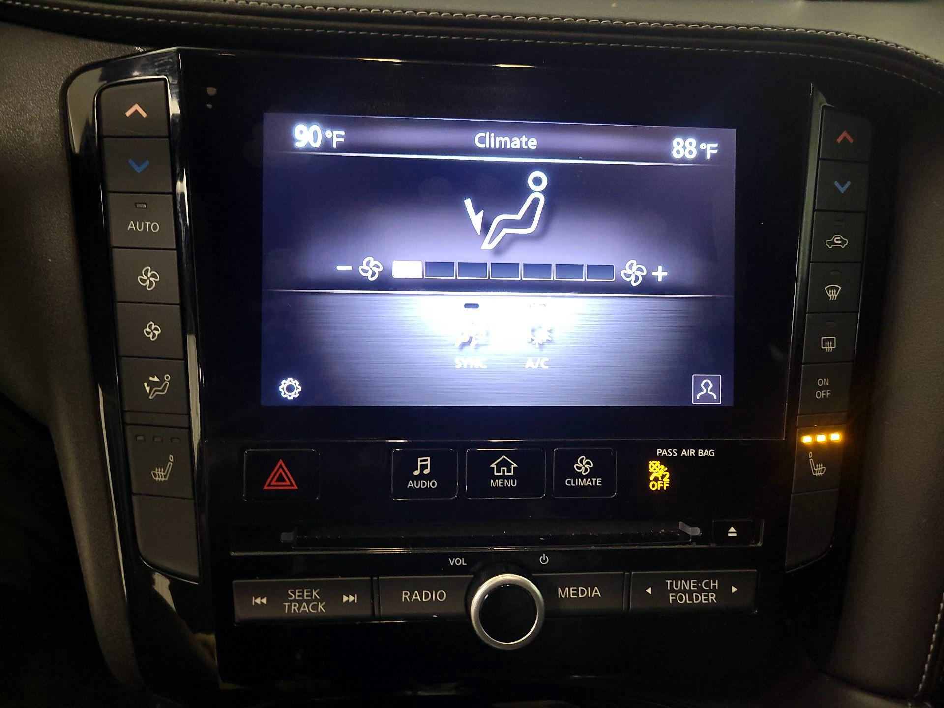 Thumbnail: 2021 INFINITI QX50 - 16