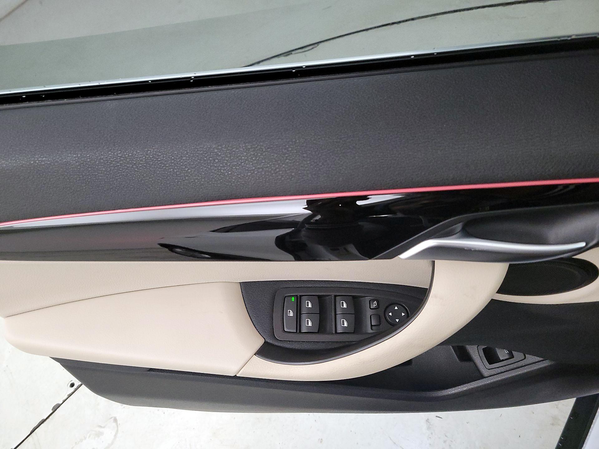 Thumbnail: 2020 BMW X2 - 12