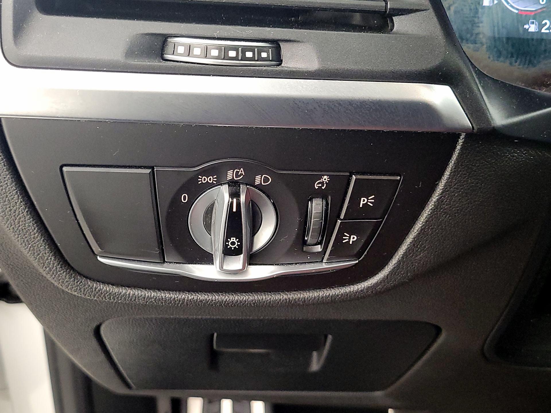 Thumbnail: 2023 BMW X3 - 13