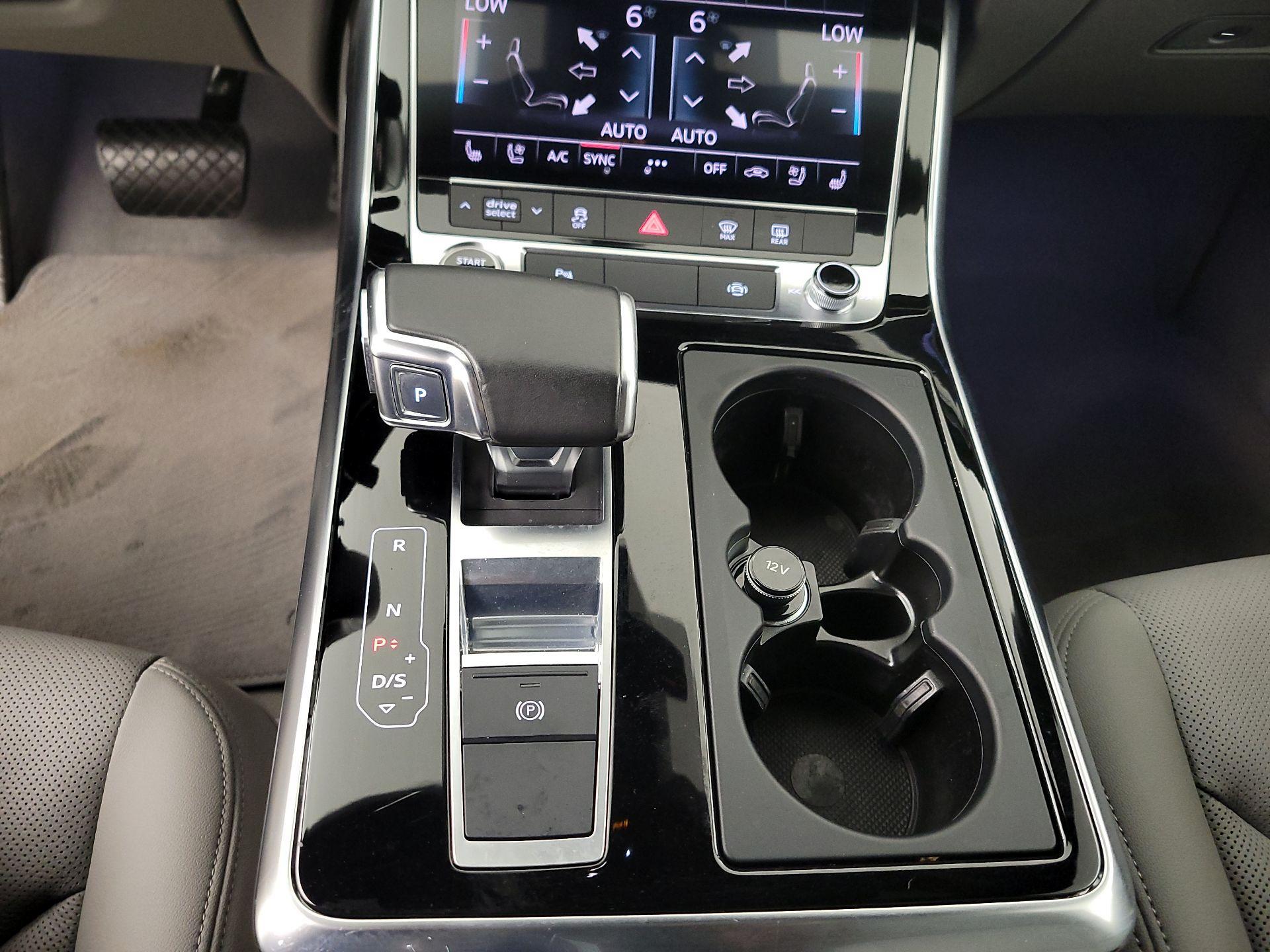 Thumbnail: 2021 Audi Q7 - 18