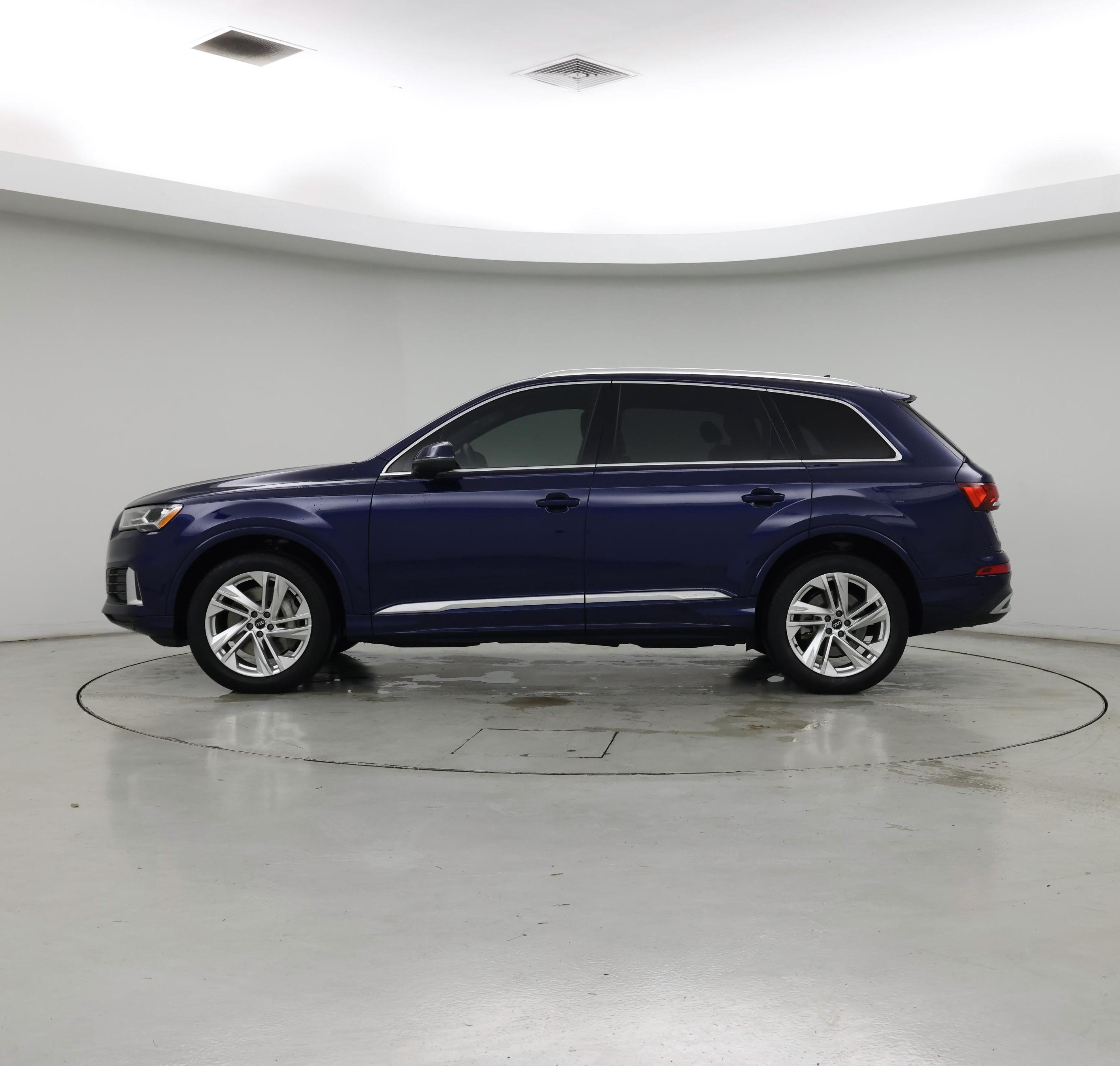 Thumbnail: 2021 Audi Q7 - 3