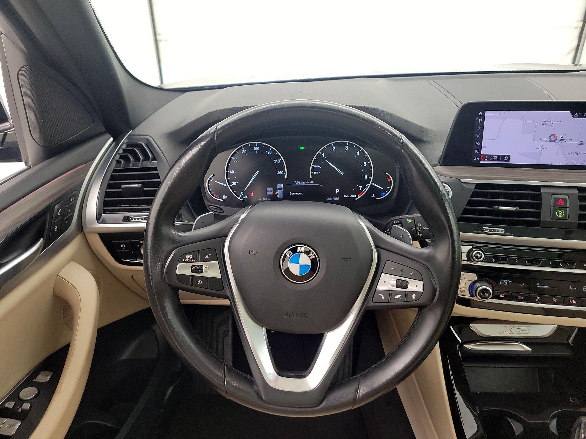 Thumbnail: 2021 BMW X3 - 10