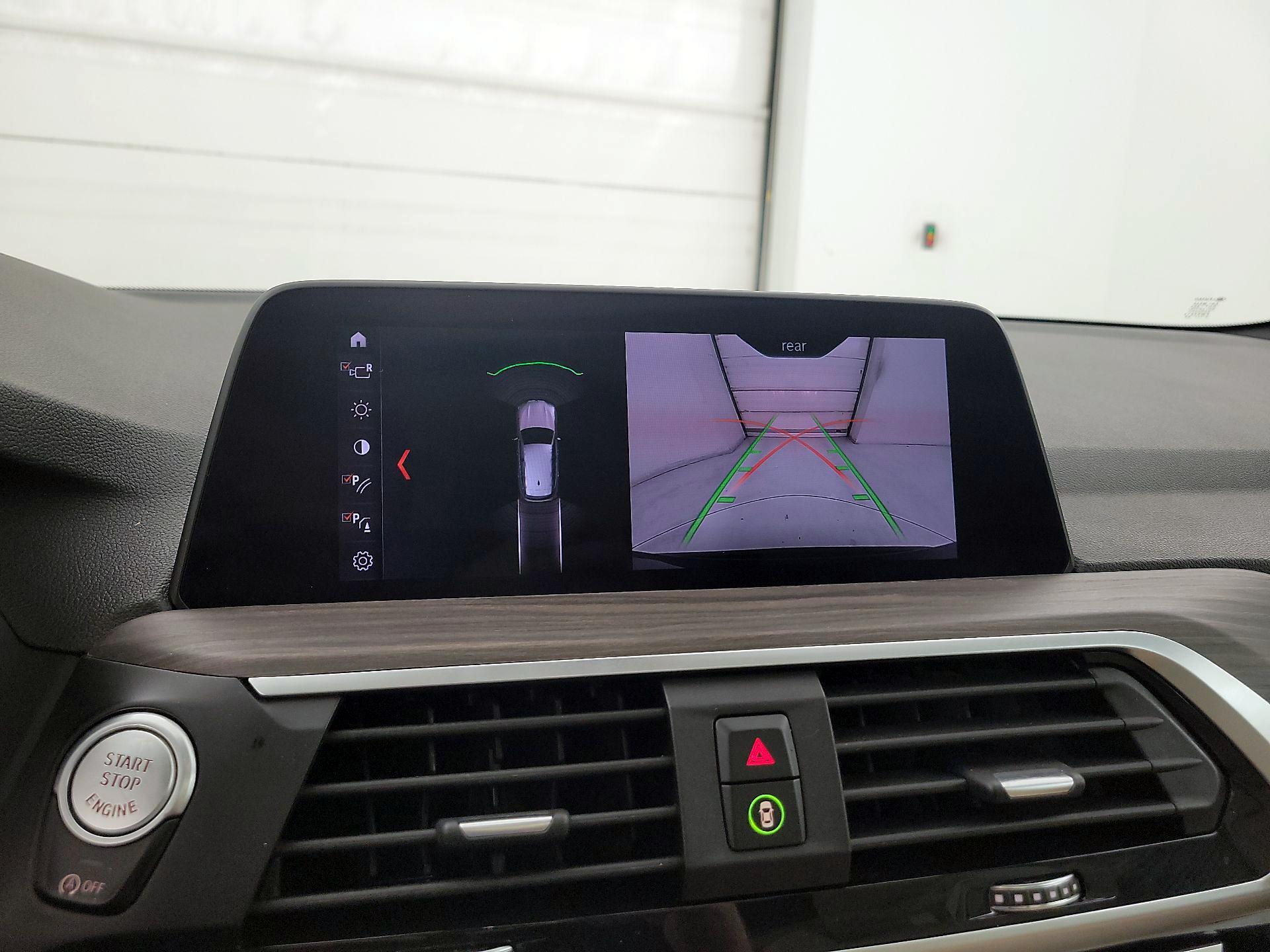 Thumbnail: 2021 BMW X3 - 15