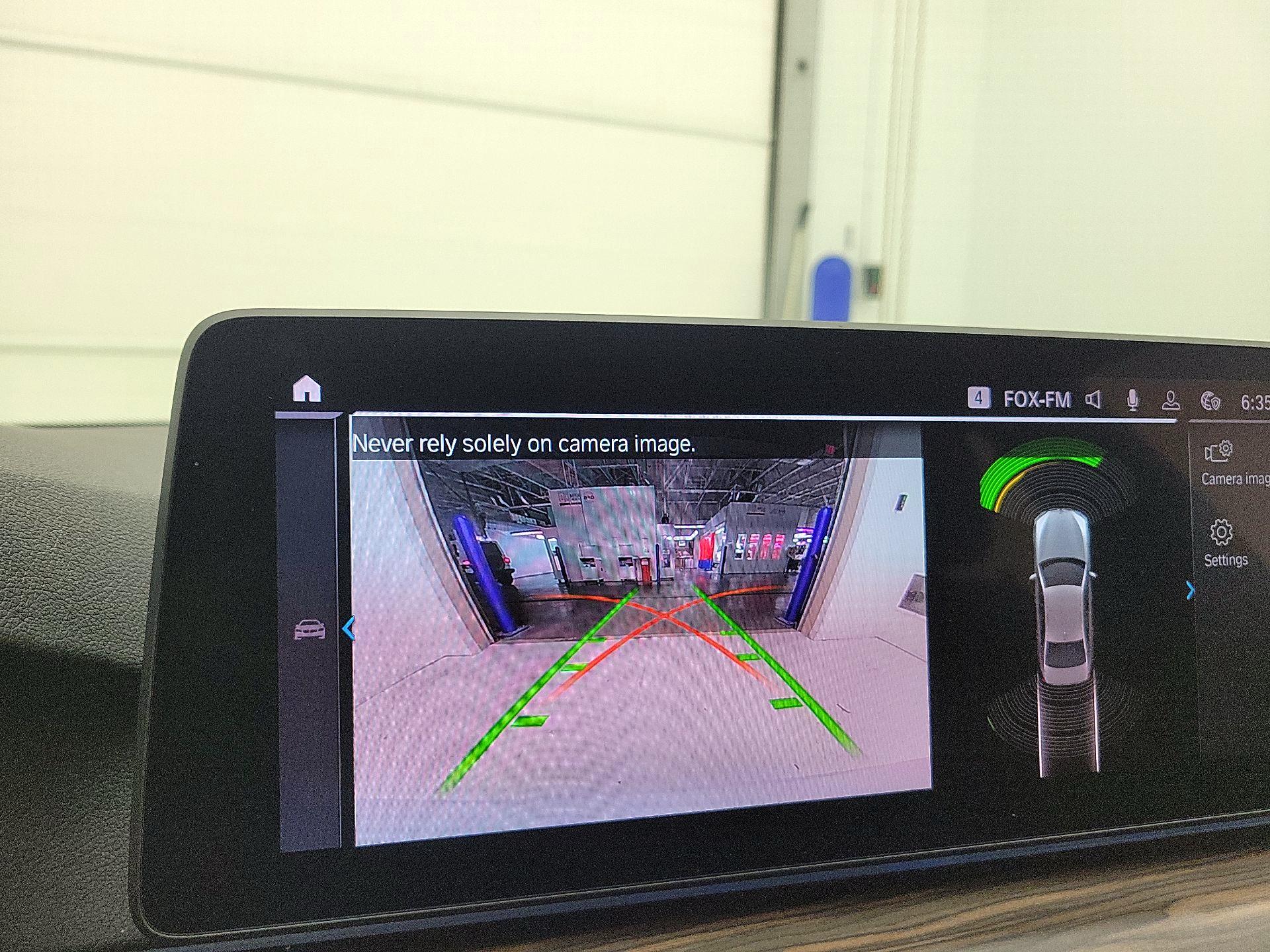 Thumbnail: 2023 BMW 5 Series - 15