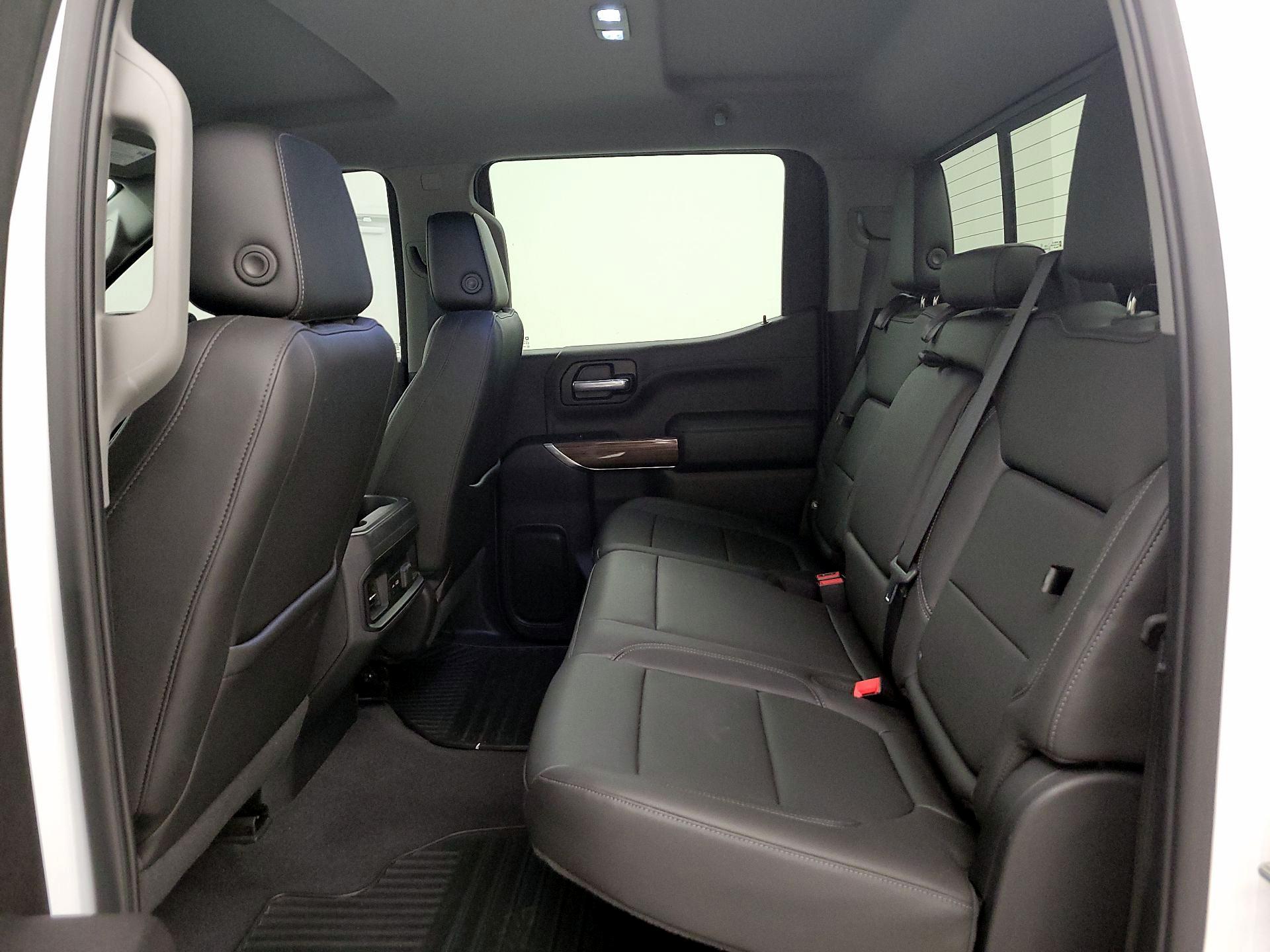 Thumbnail: 2020 Chevrolet Silverado 1500 - 19