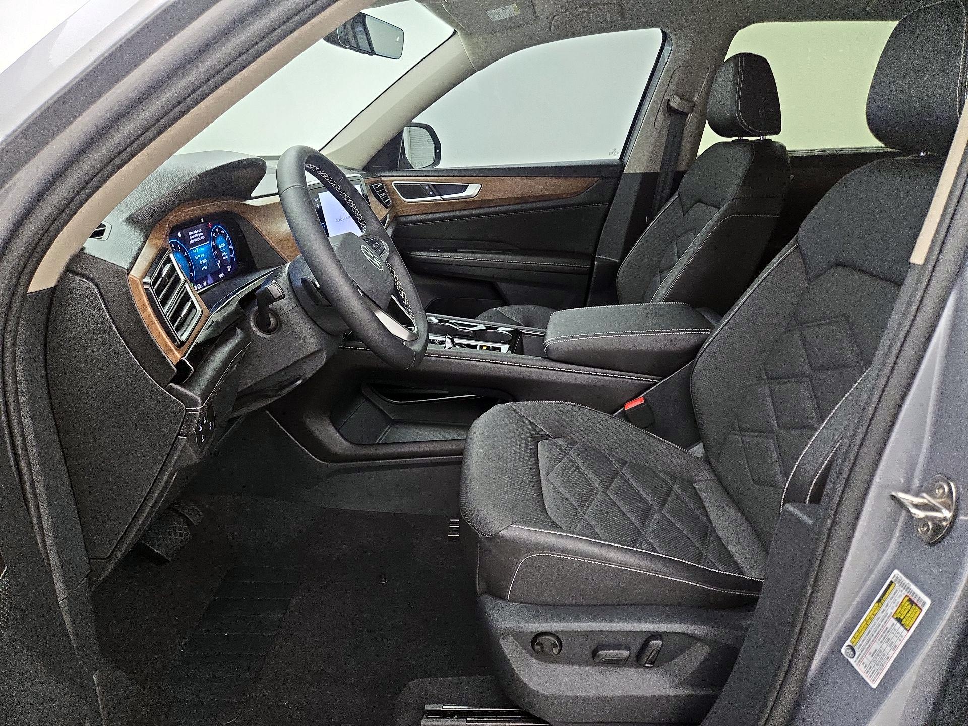 Thumbnail: 2024 Volkswagen Atlas - 11