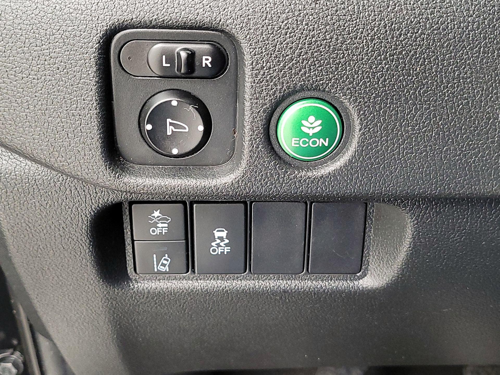 Thumbnail: 2020 Honda Passport - 13