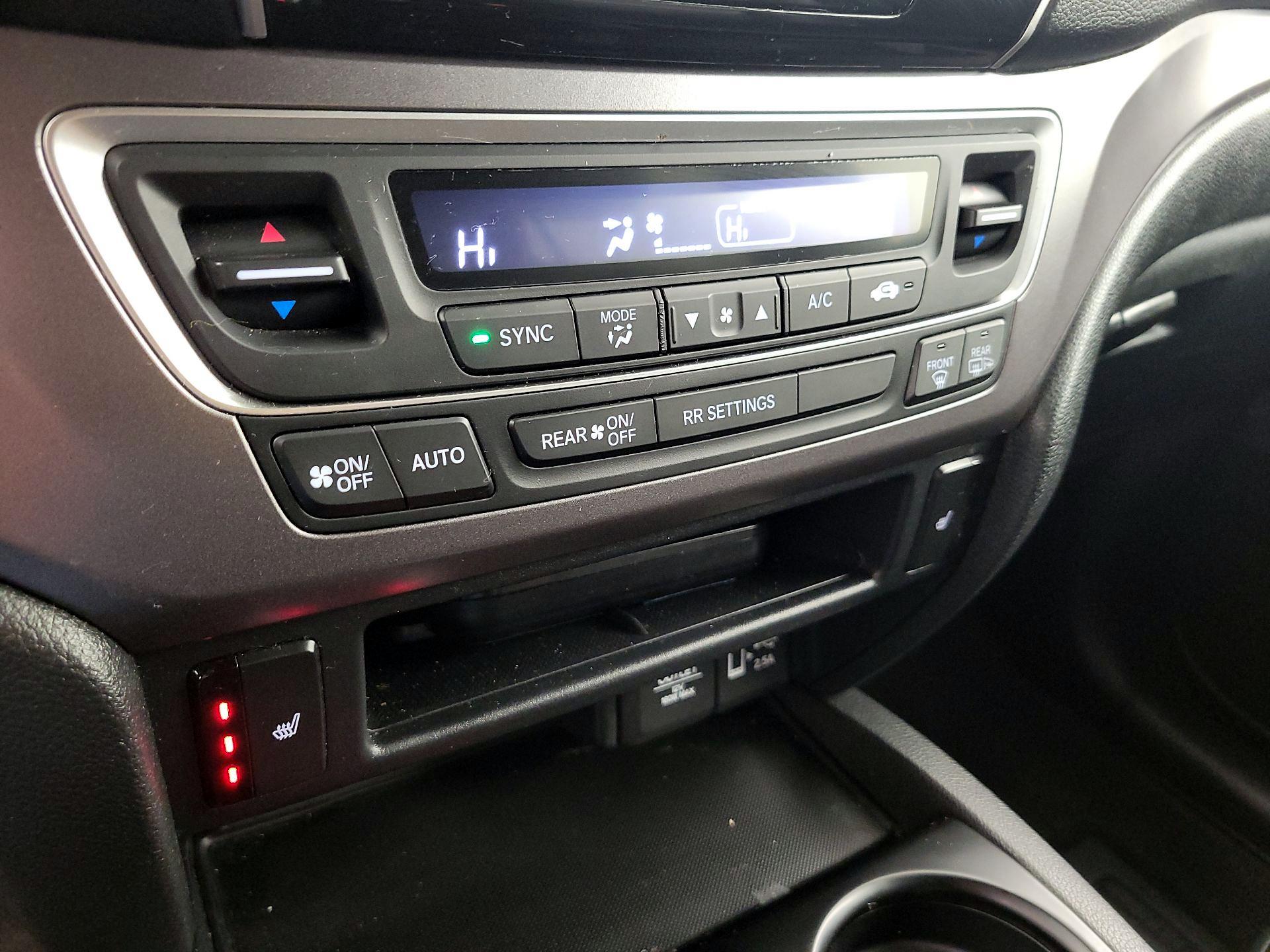 Thumbnail: 2020 Honda Passport - 16