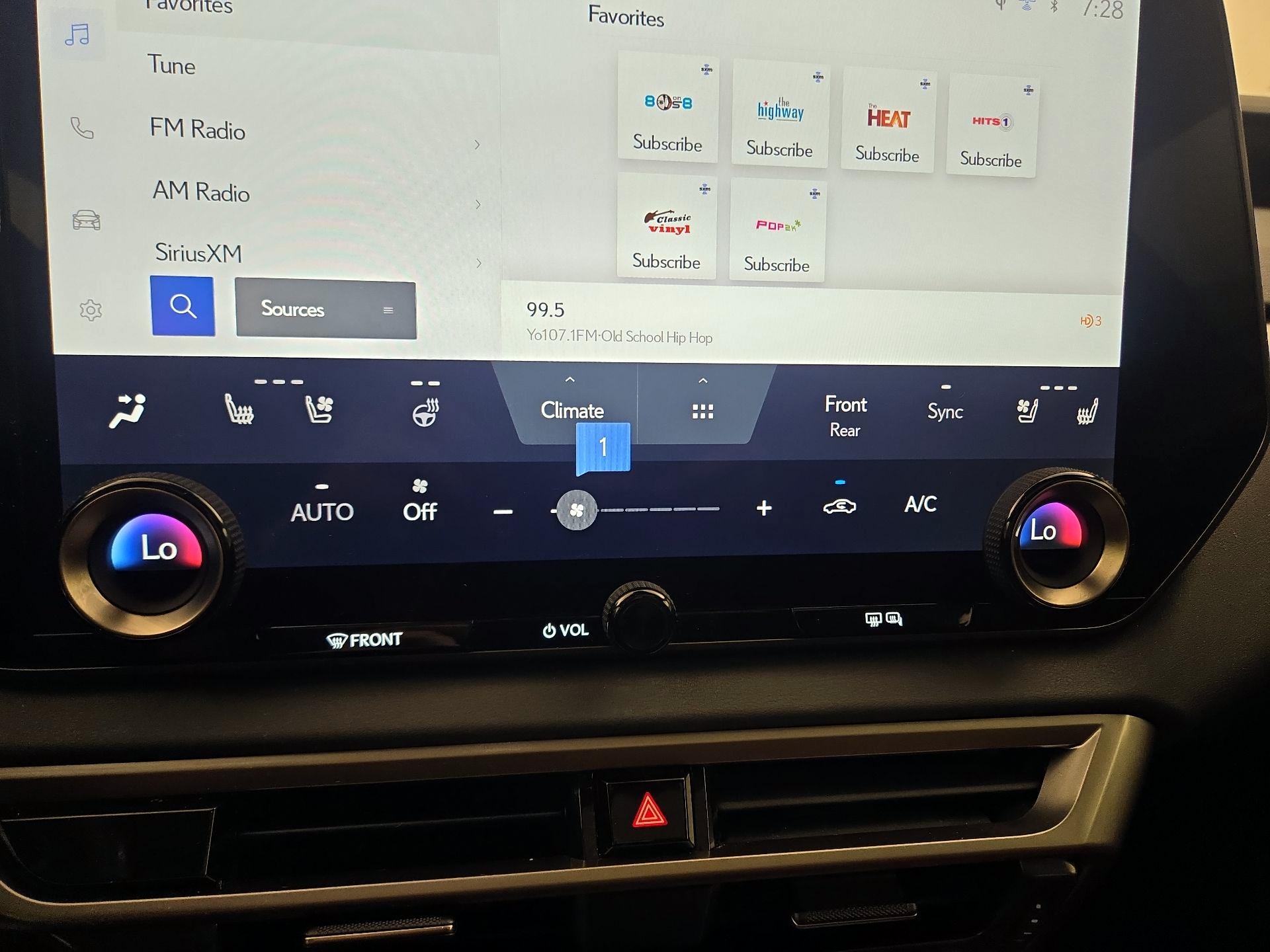 Thumbnail: 2024 Lexus RX - 17