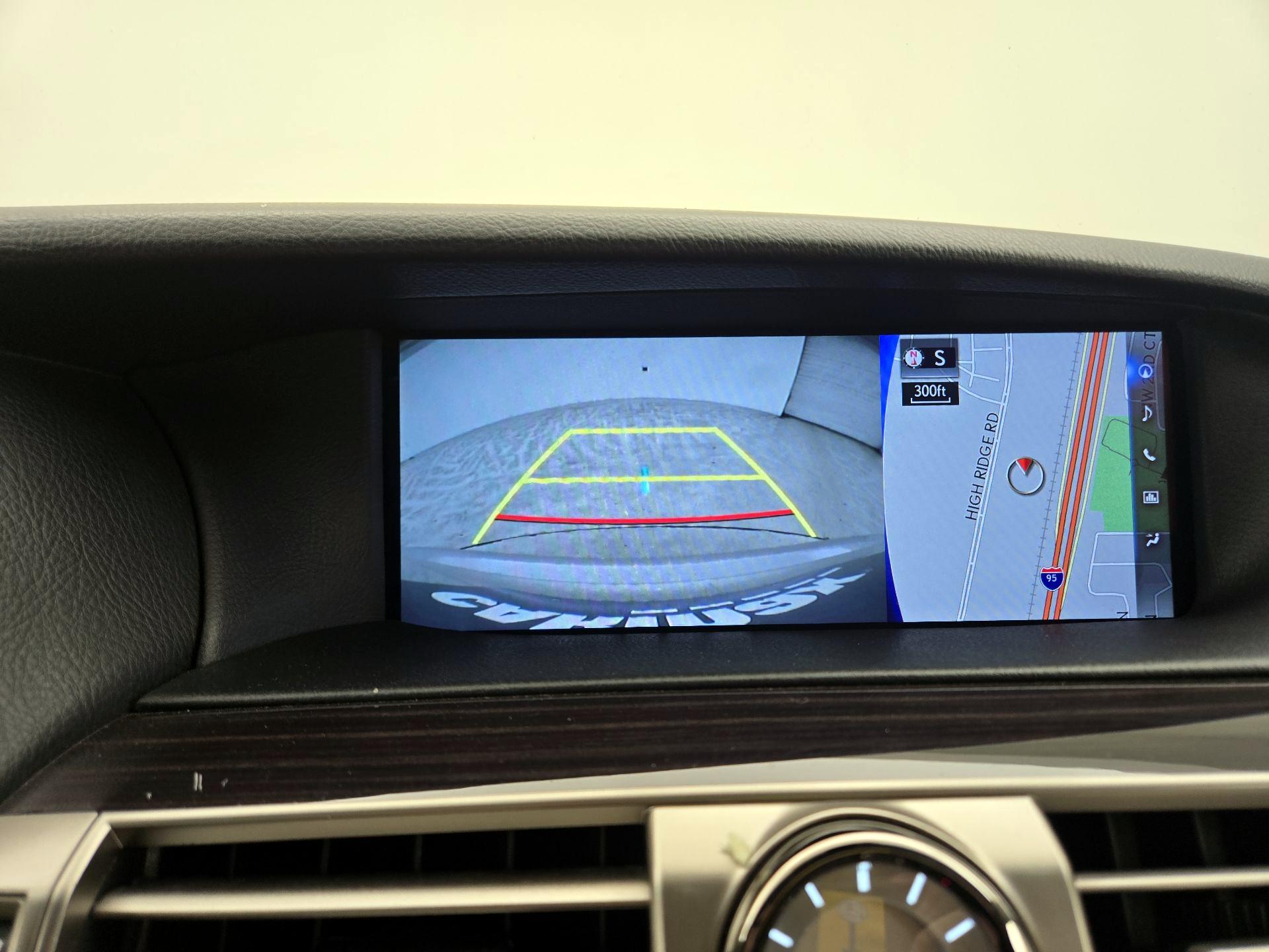 Thumbnail: 2016 Lexus LS - 15