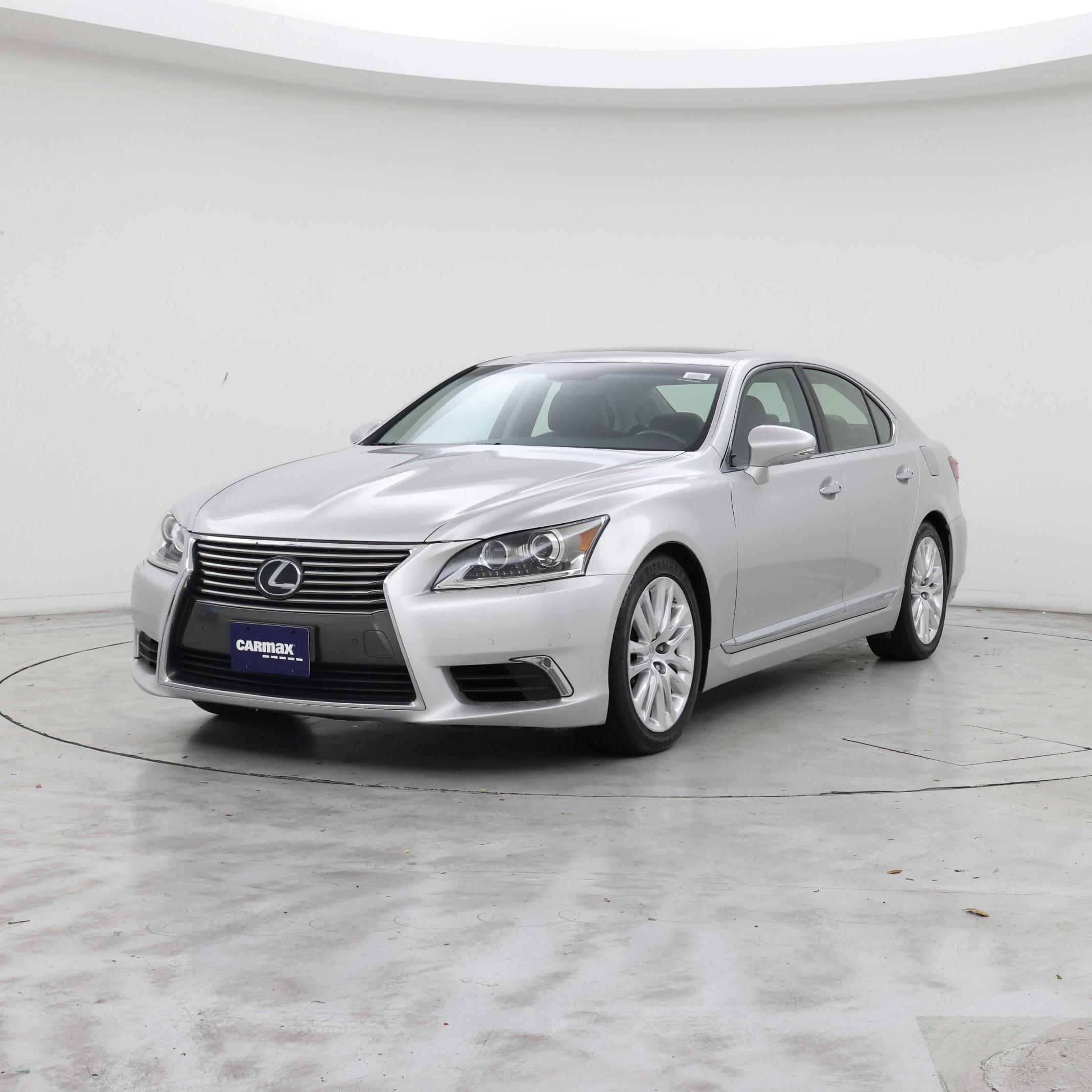 Thumbnail: 2016 Lexus LS - 4