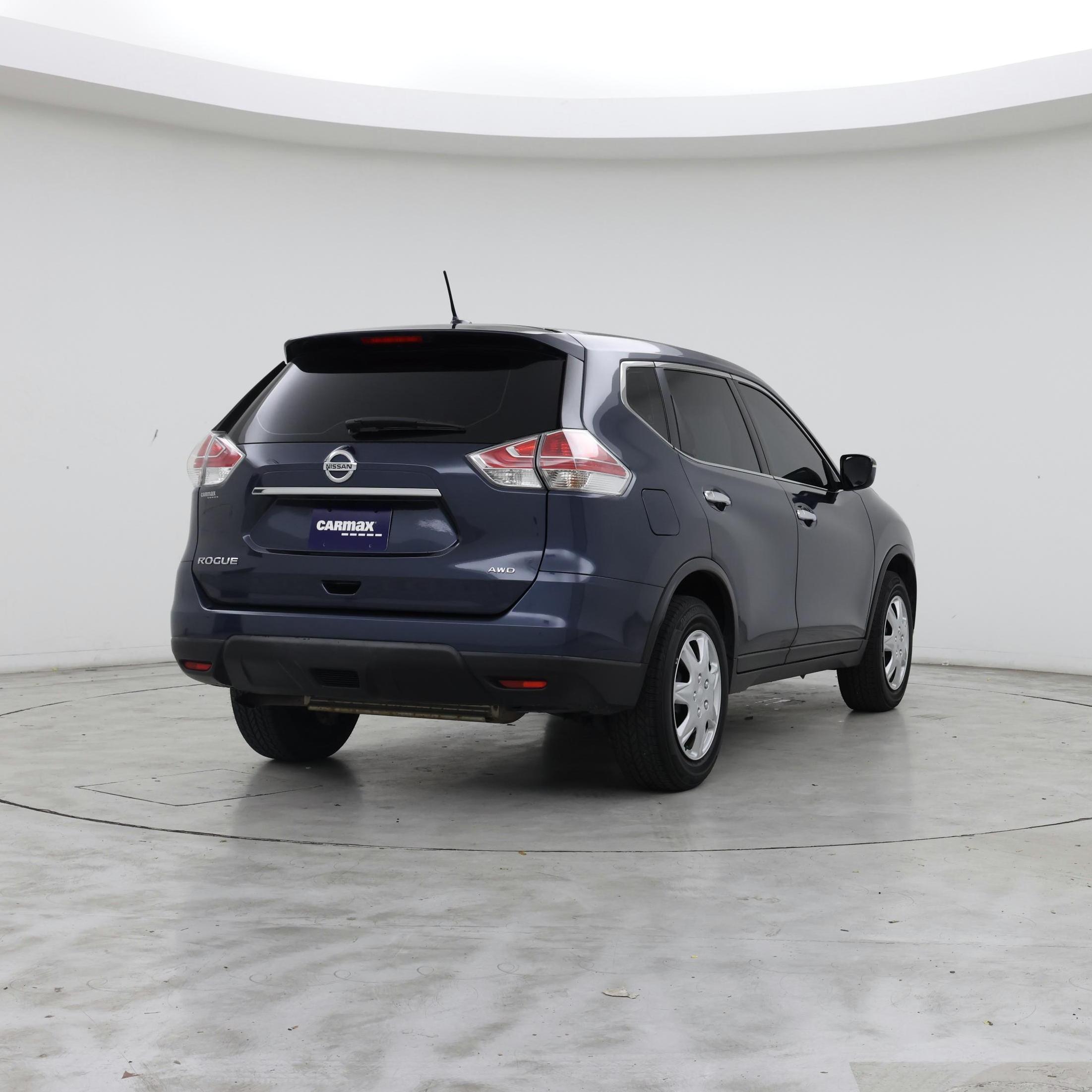 Thumbnail: 2015 Nissan Rogue - 8