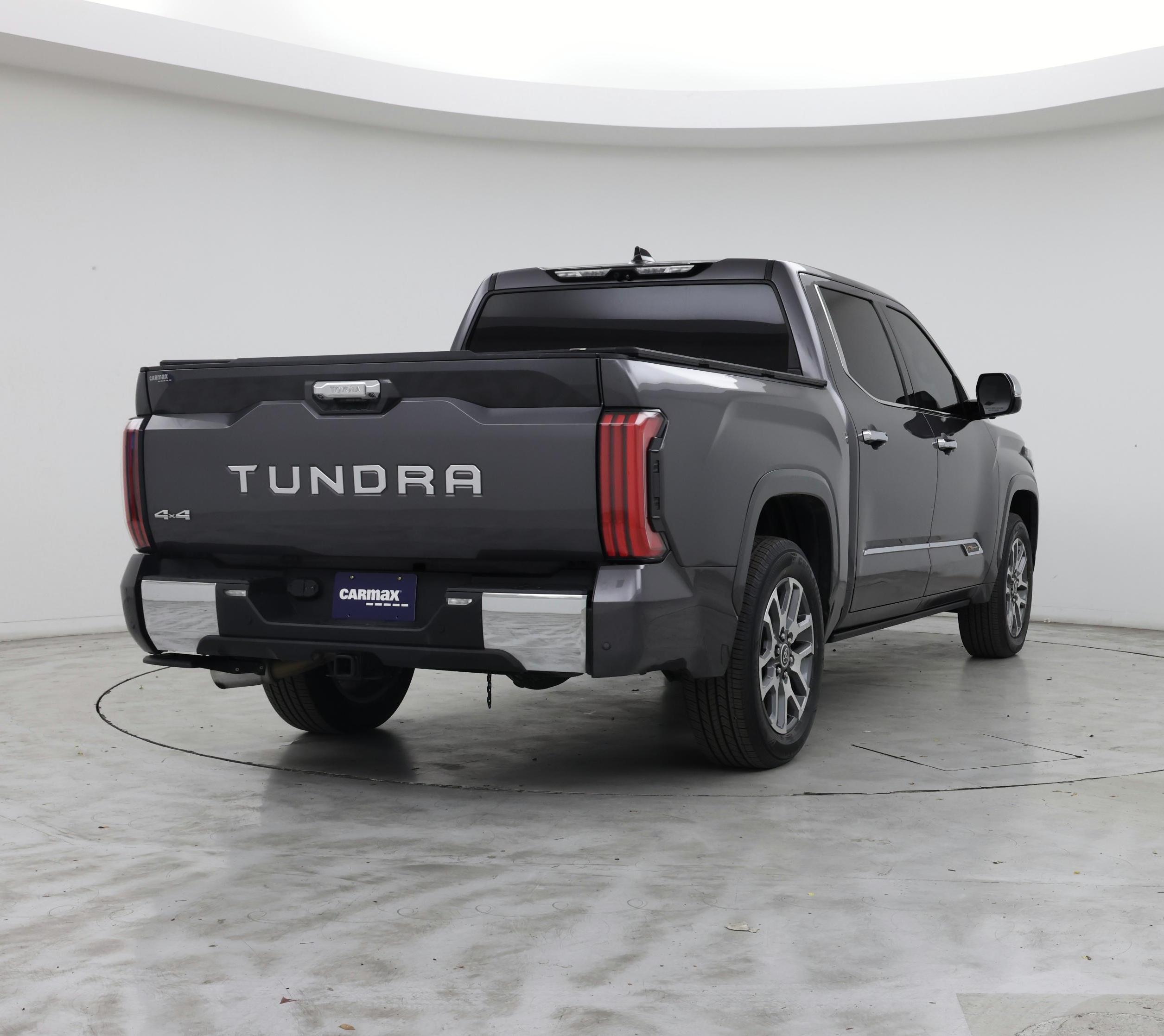 Thumbnail: 2022 Toyota Tundra - 8