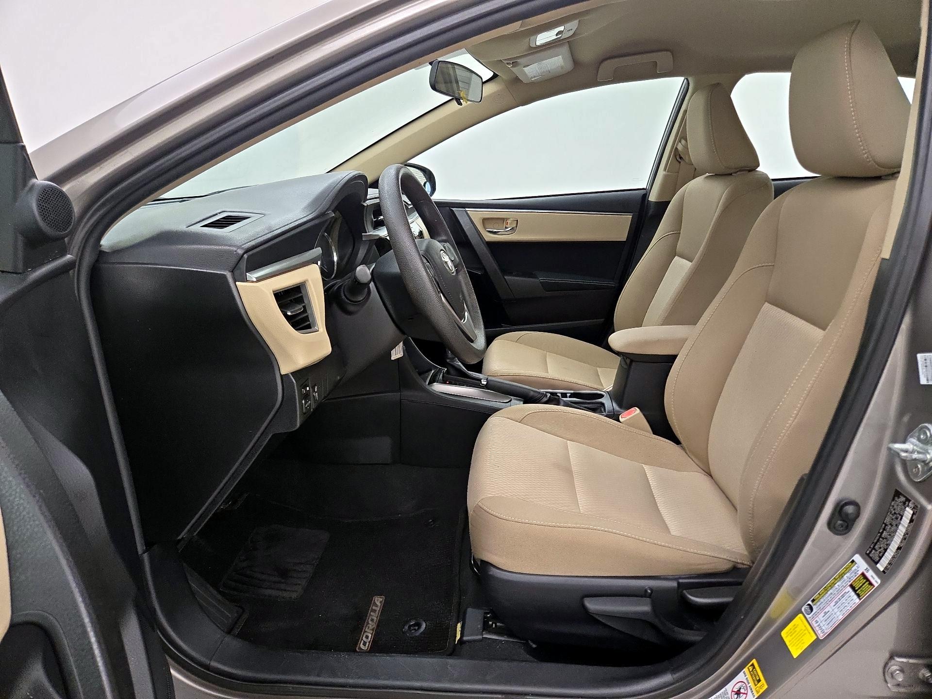 Thumbnail: 2015 Toyota Corolla - 11