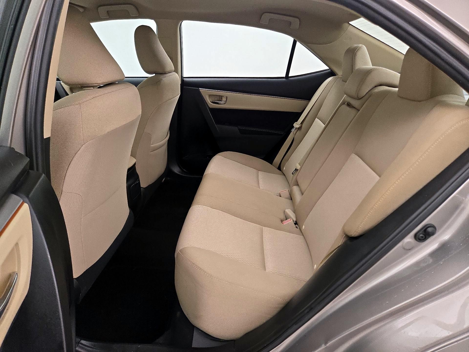 Thumbnail: 2015 Toyota Corolla - 19