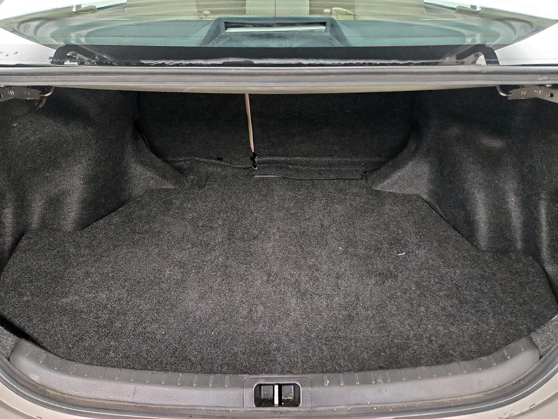 Thumbnail: 2015 Toyota Corolla - 20