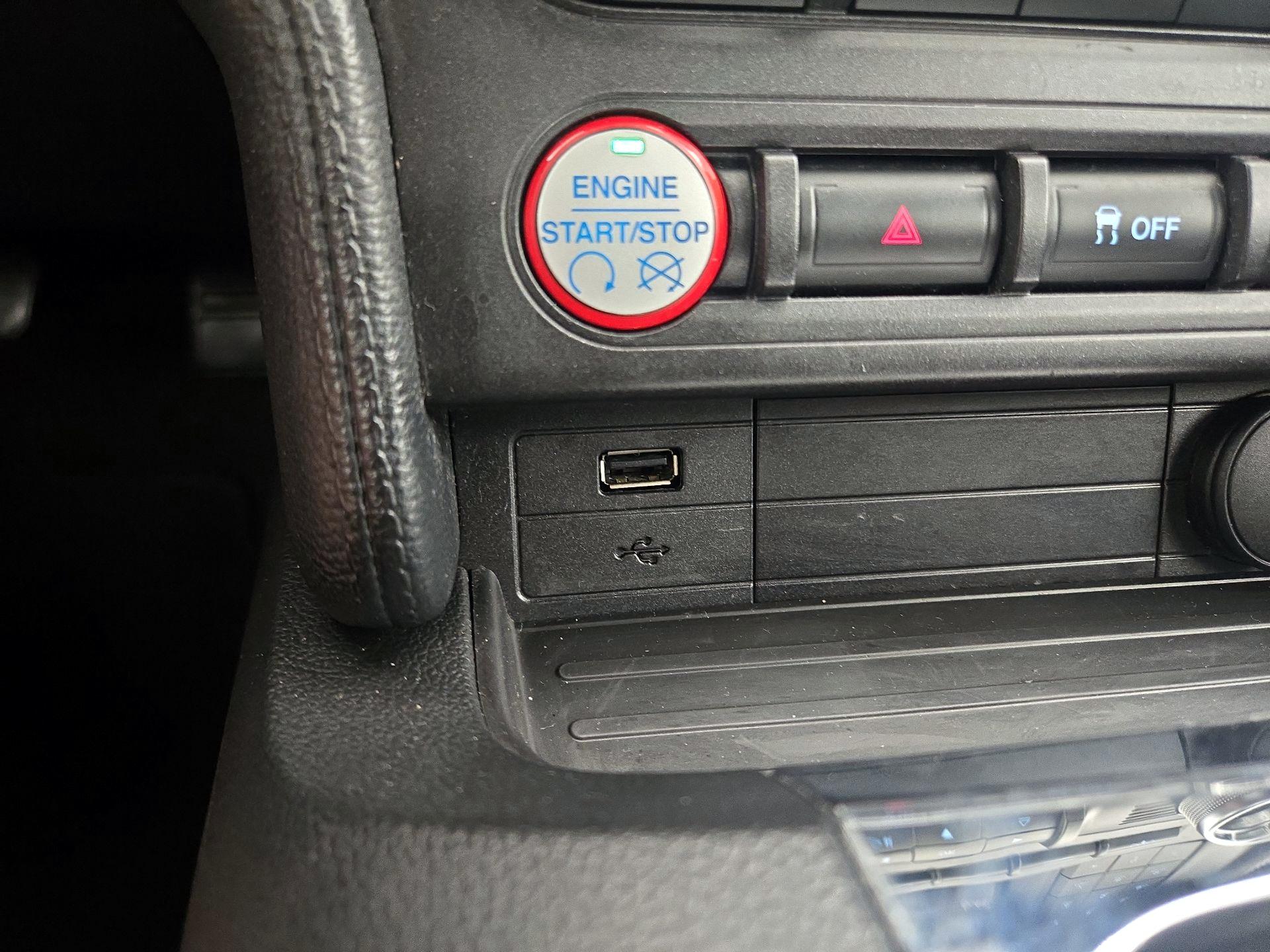 Thumbnail: 2017 Ford Mustang - 18