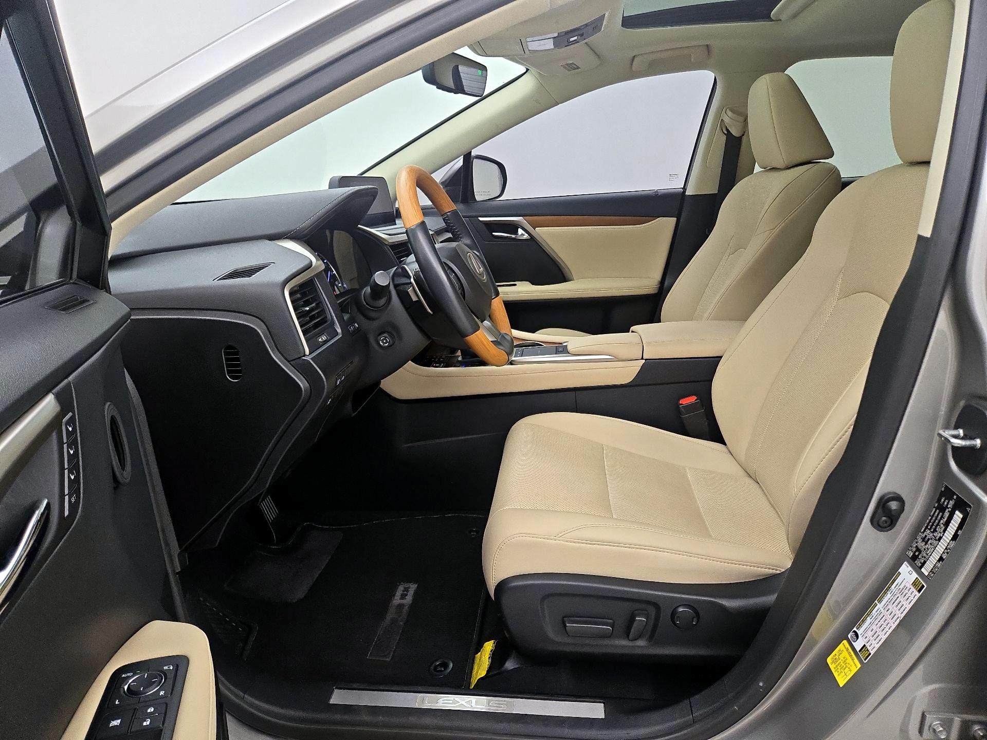 Thumbnail: 2021 Lexus RX - 11