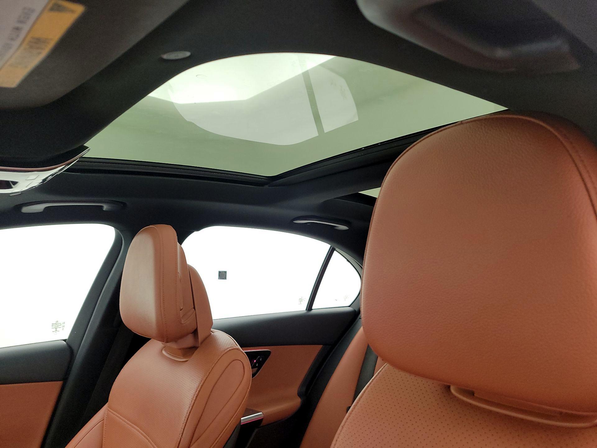 Thumbnail: 2023 Mercedes-Benz C-Class - 20