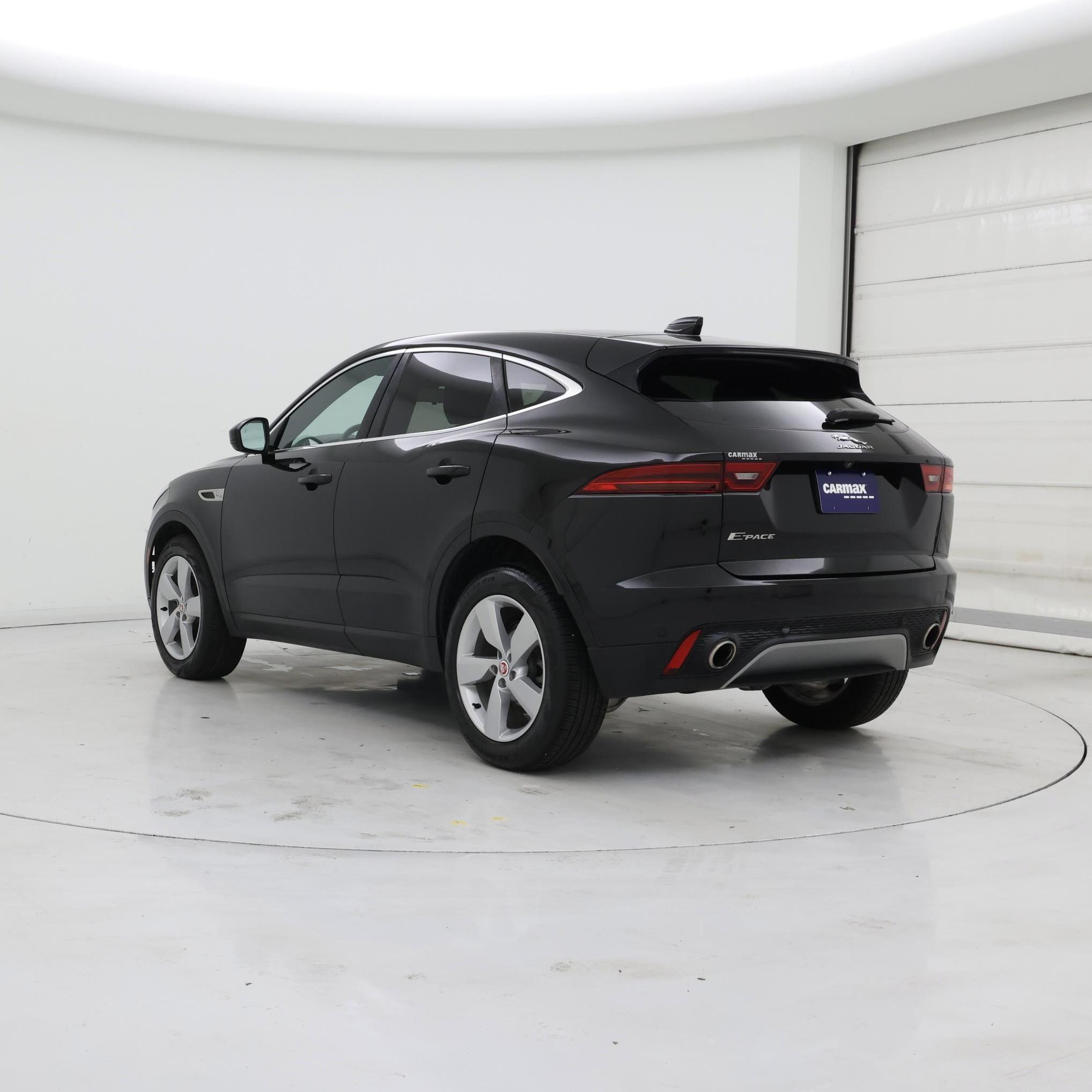 Thumbnail: 2022 Jaguar E-Pace - 2