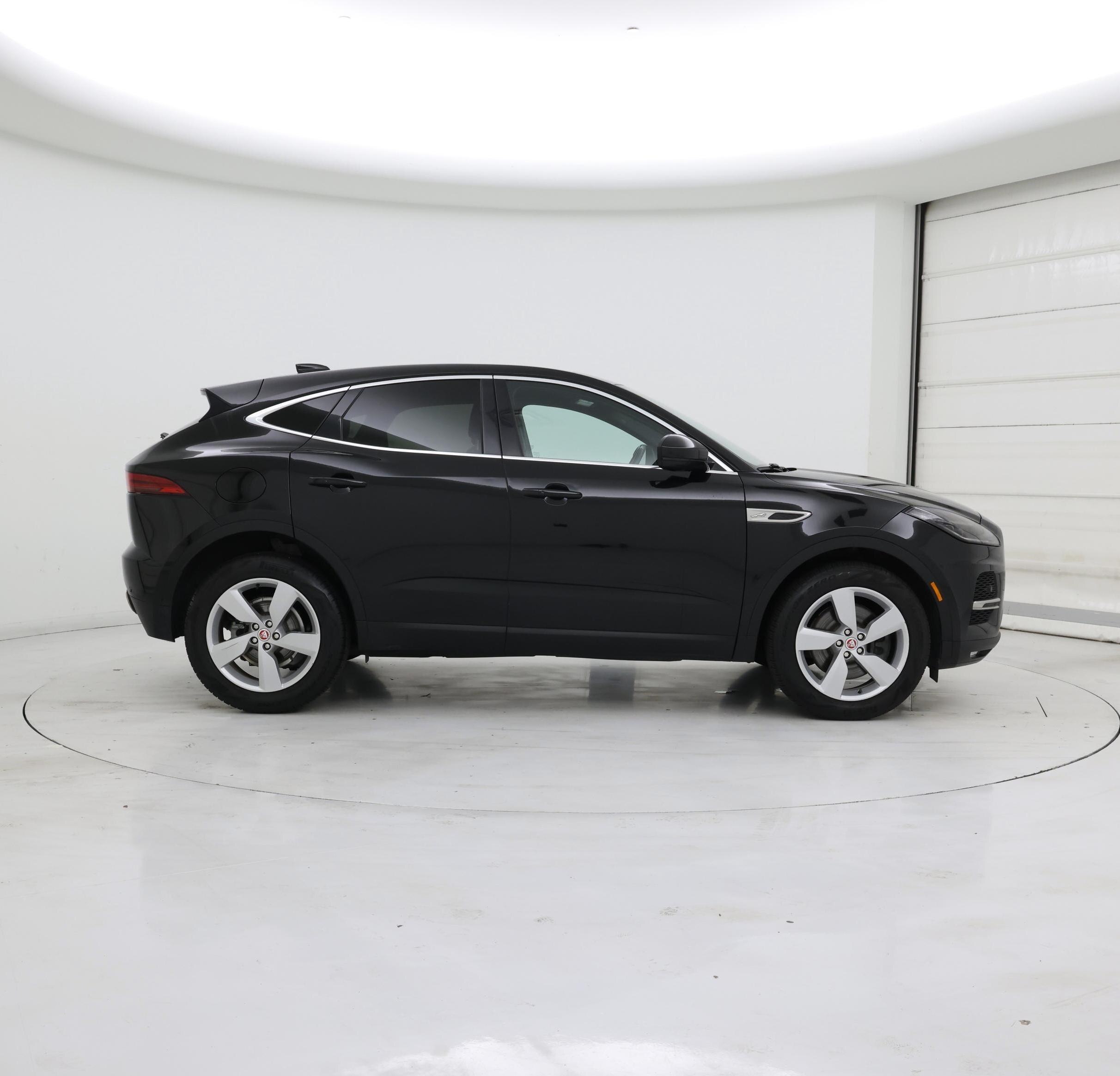 Thumbnail: 2022 Jaguar E-Pace - 7