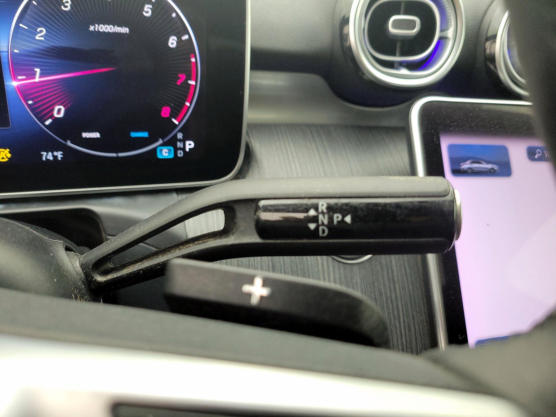 Thumbnail: 2023 Mercedes-Benz C-Class - 18