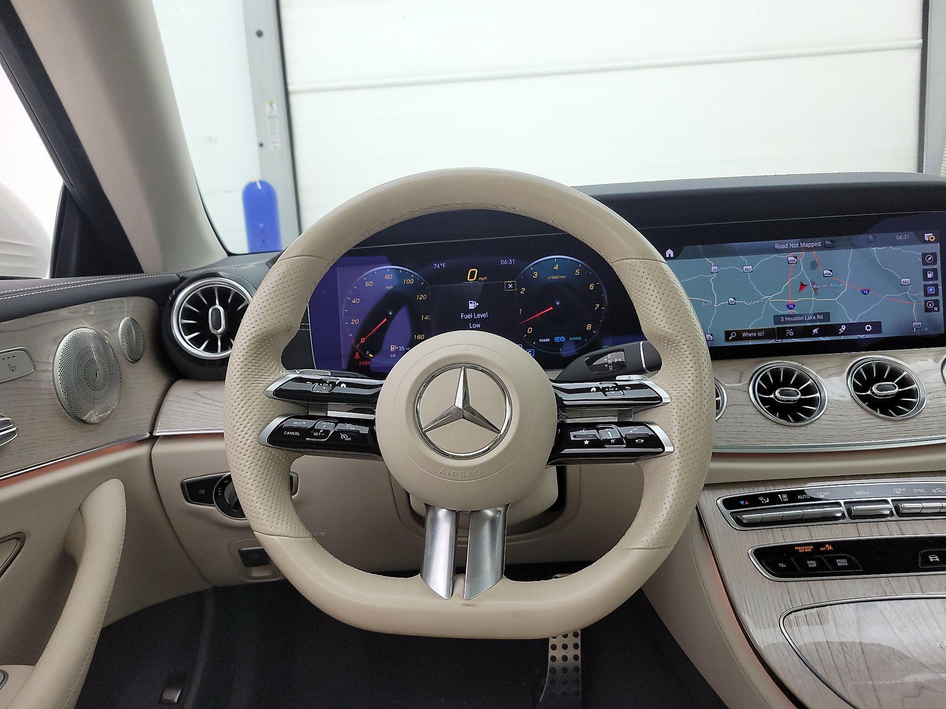 Thumbnail: 2021 Mercedes-Benz E-Class - 10