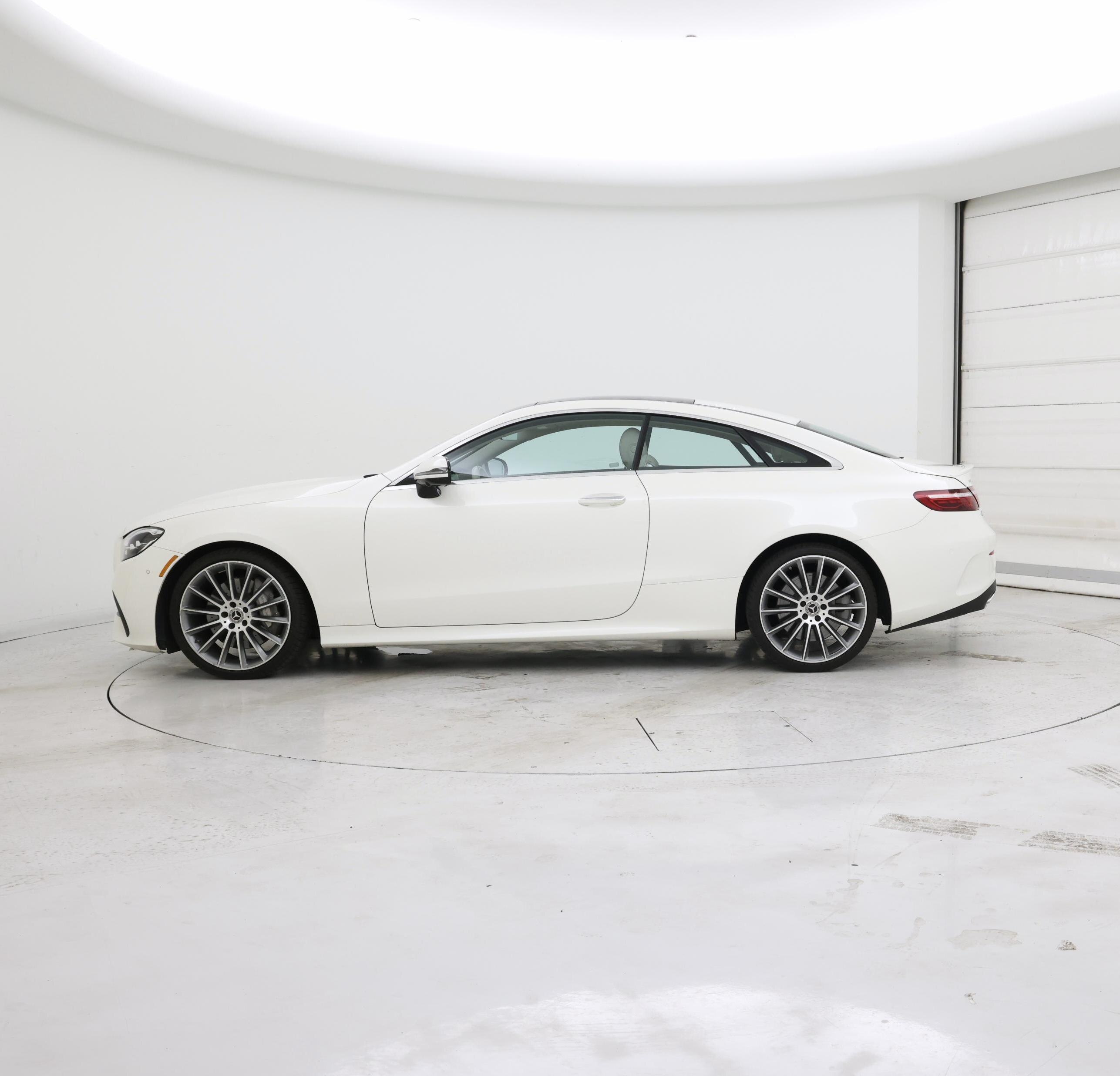 Thumbnail: 2021 Mercedes-Benz E-Class - 3