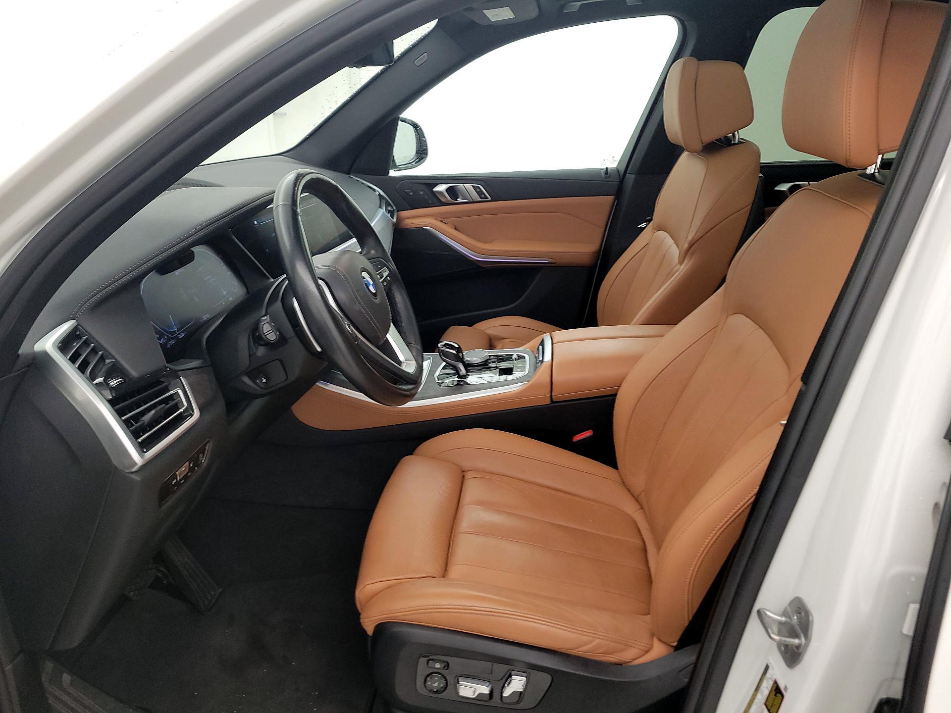 Thumbnail: 2022 BMW X5 - 11