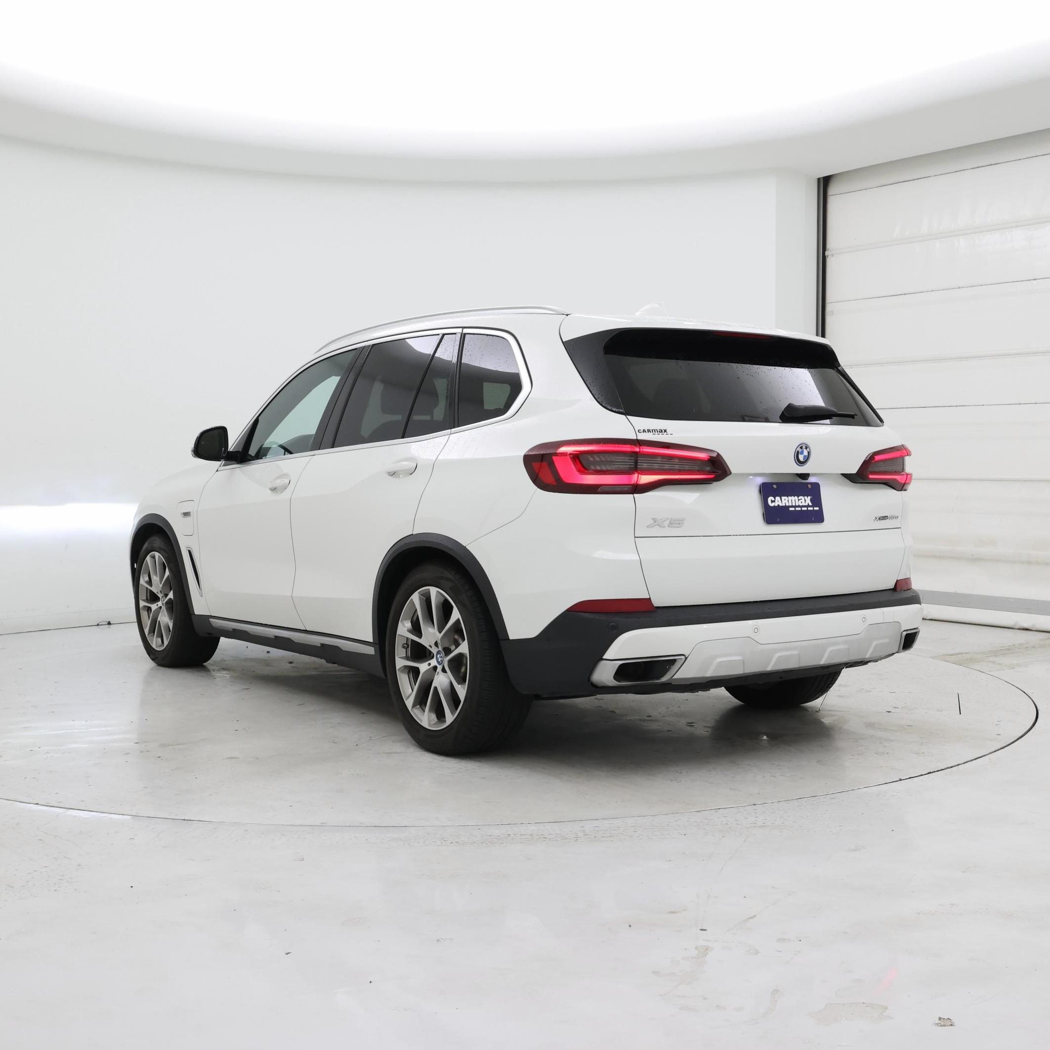 Thumbnail: 2022 BMW X5 - 2