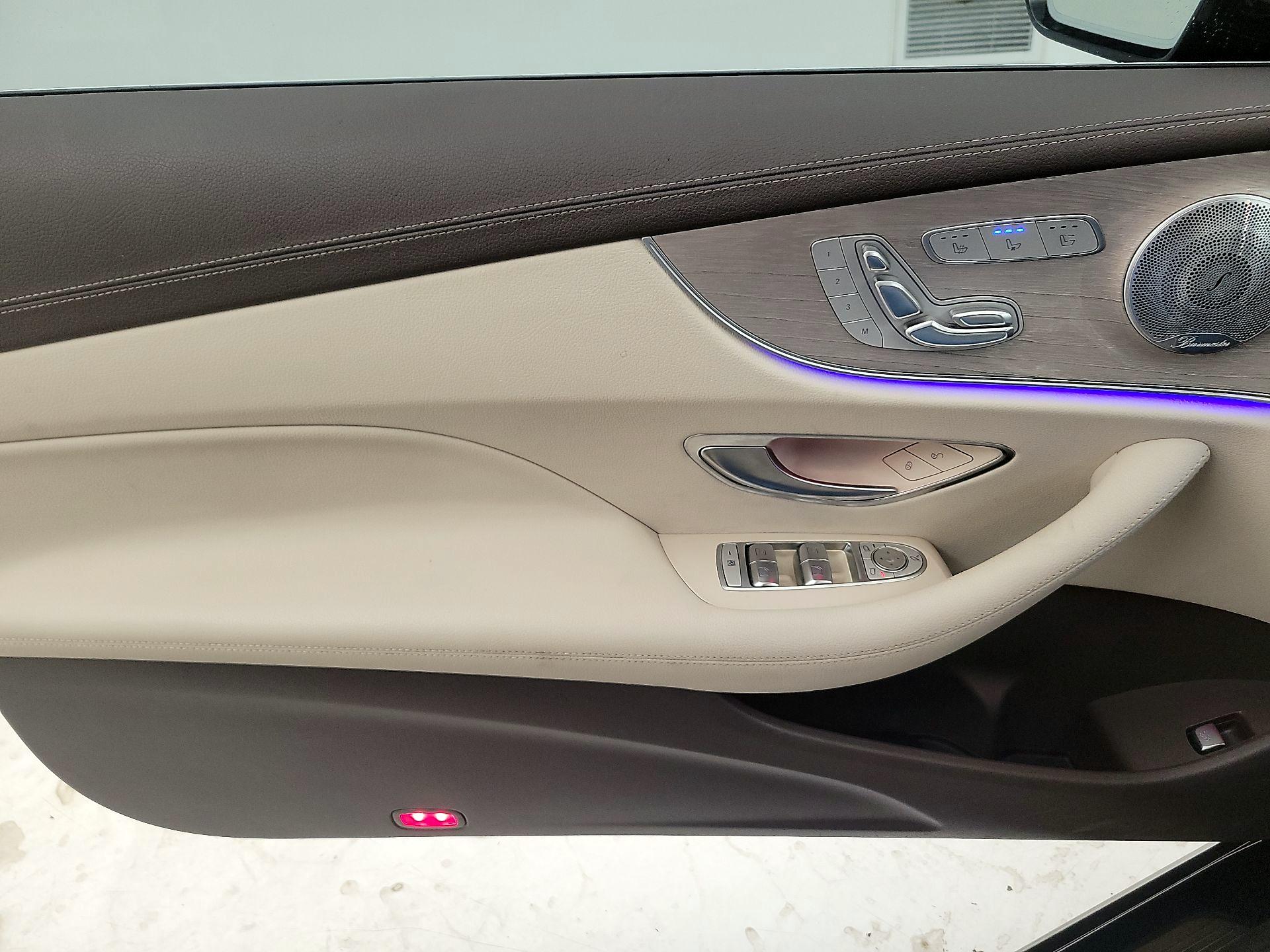 Thumbnail: 2020 Mercedes-Benz E-Class - 12