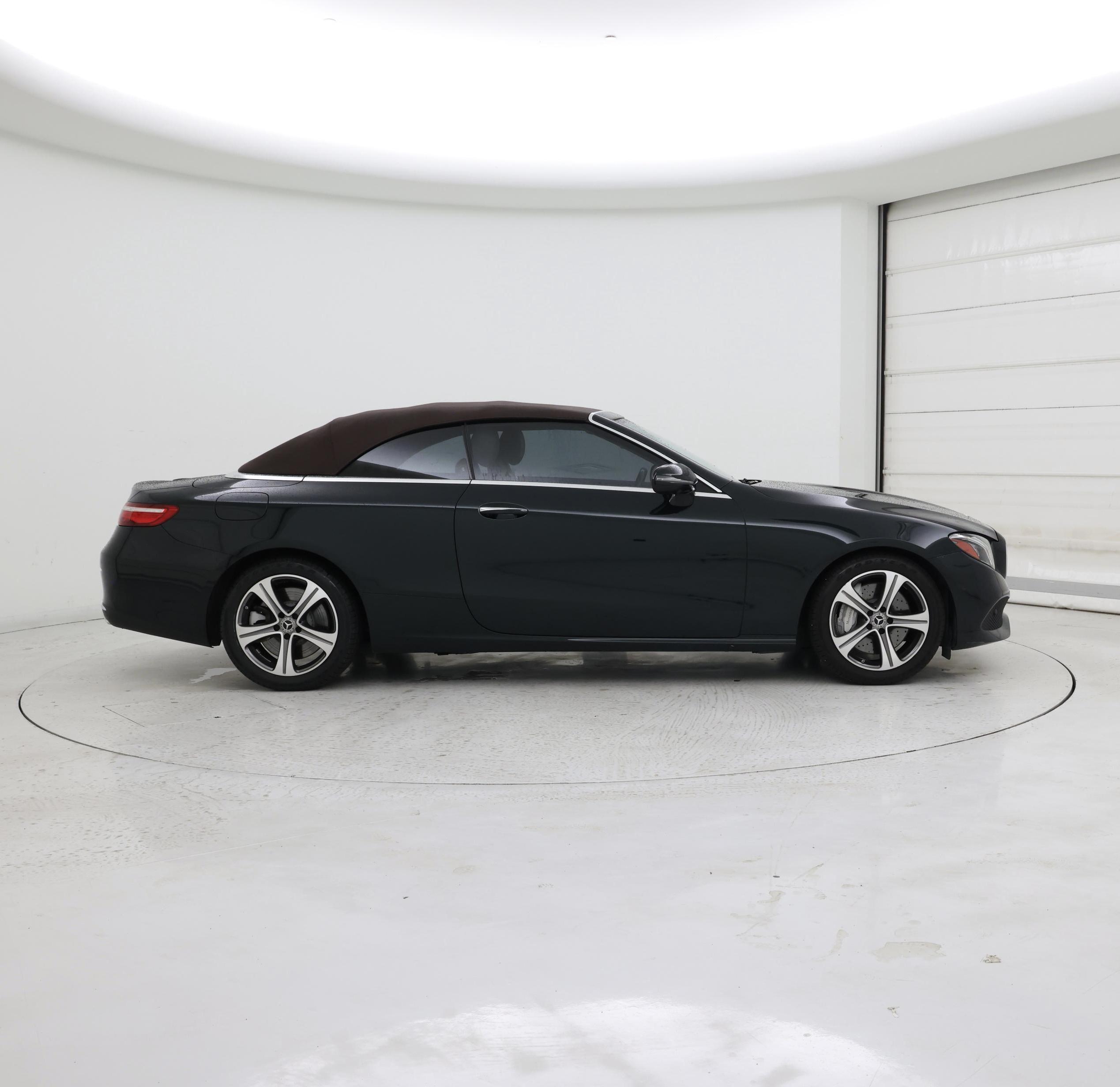 Thumbnail: 2020 Mercedes-Benz E-Class - 7