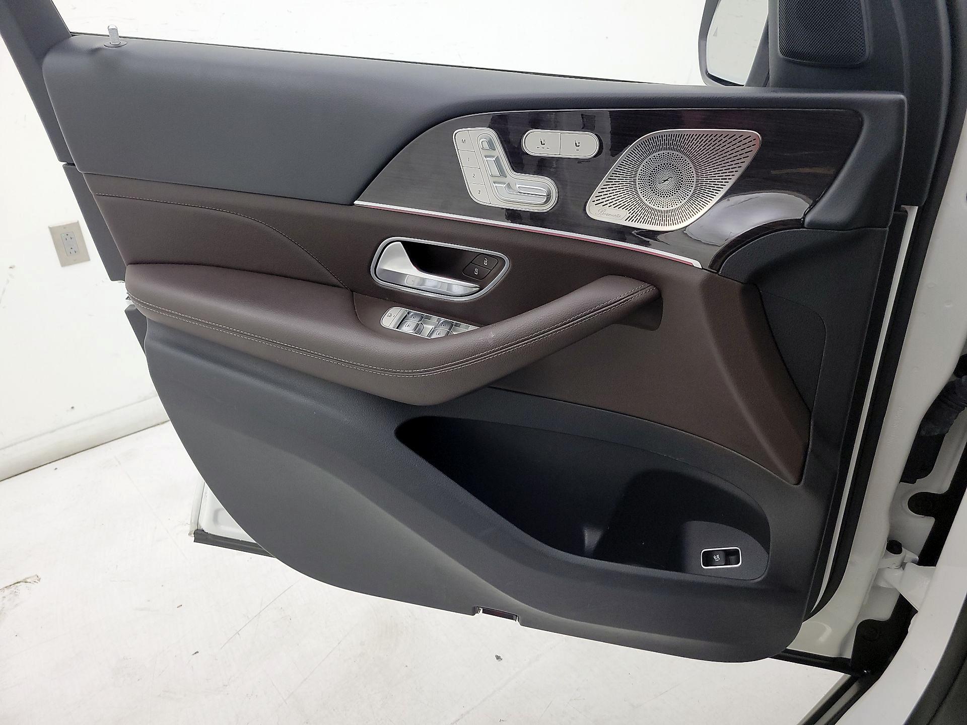 Thumbnail: 2022 Mercedes-Benz GLE - 12