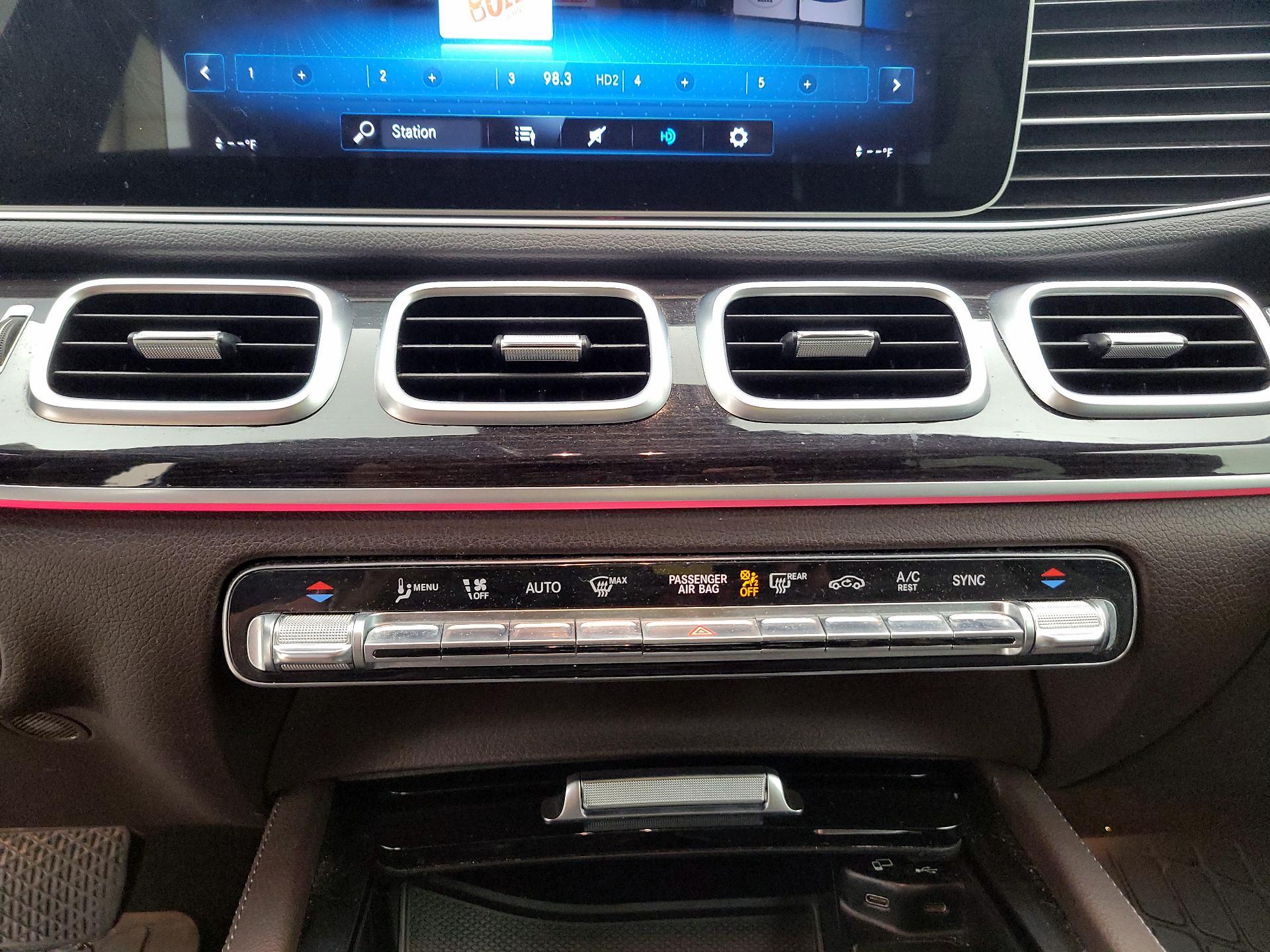 Thumbnail: 2022 Mercedes-Benz GLE - 17