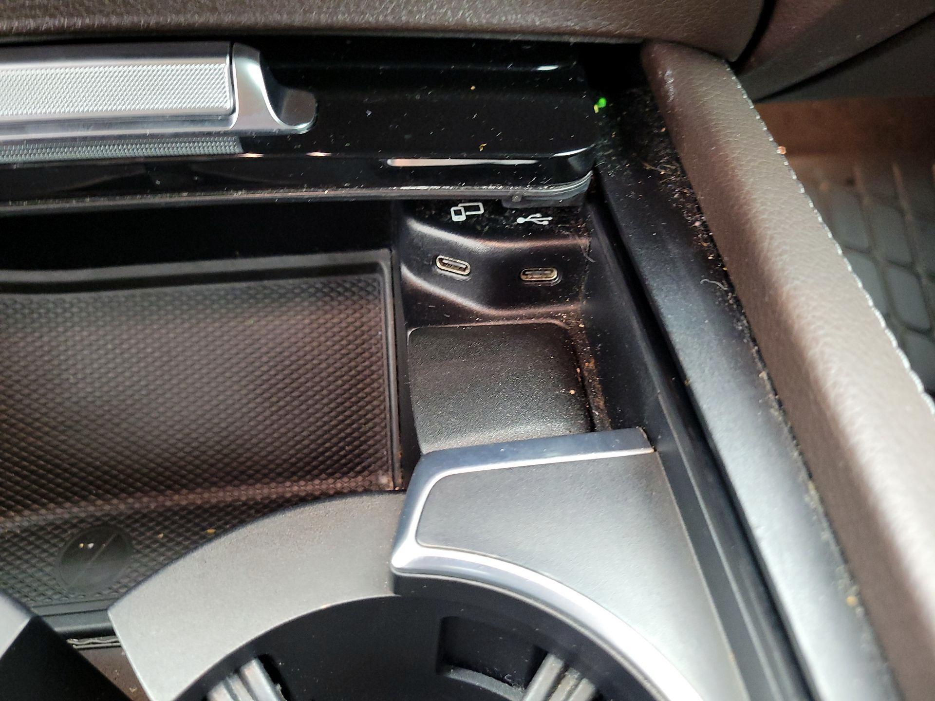 Thumbnail: 2022 Mercedes-Benz GLE - 19