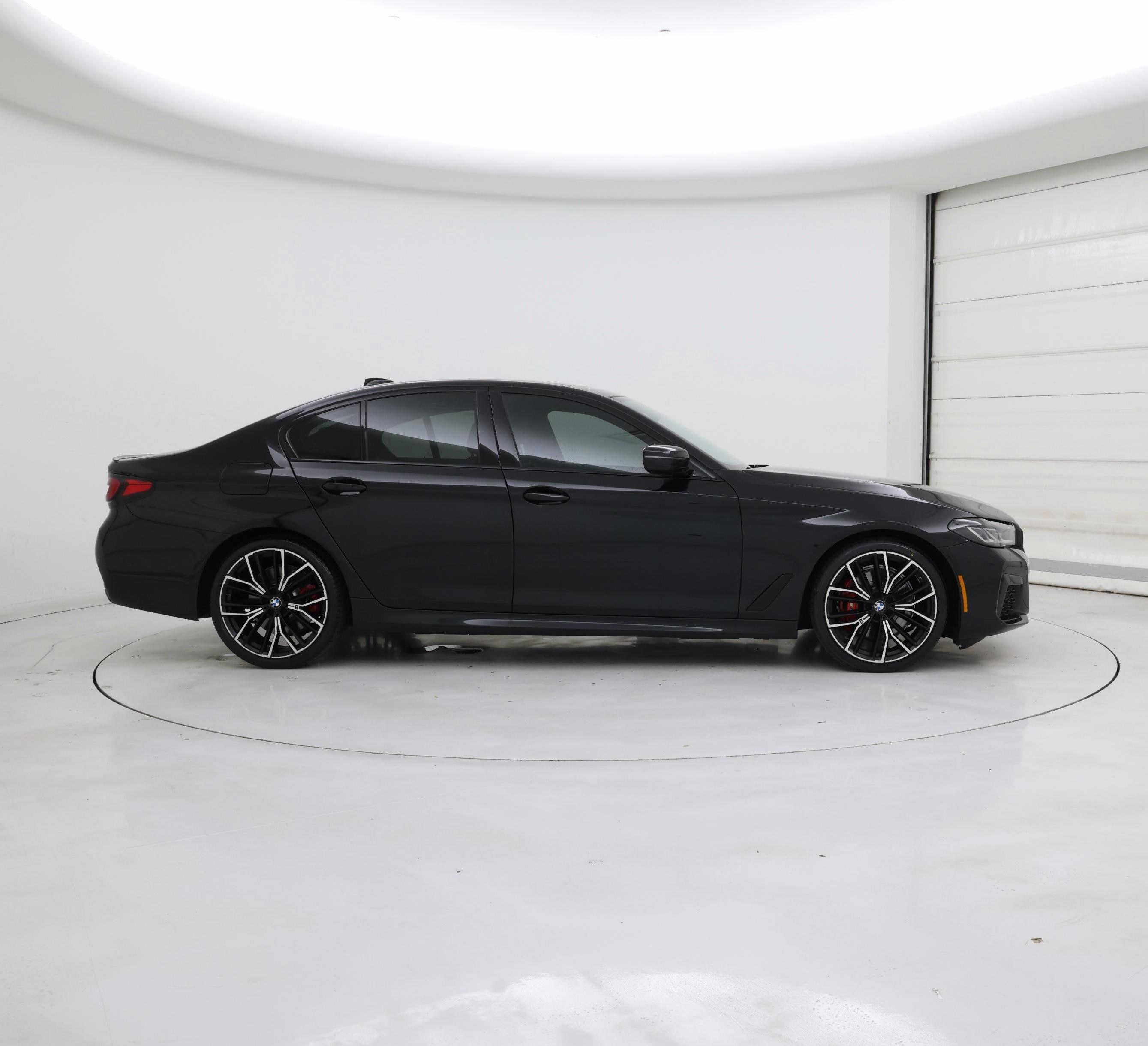 Thumbnail: 2023 BMW 5 Series - 7