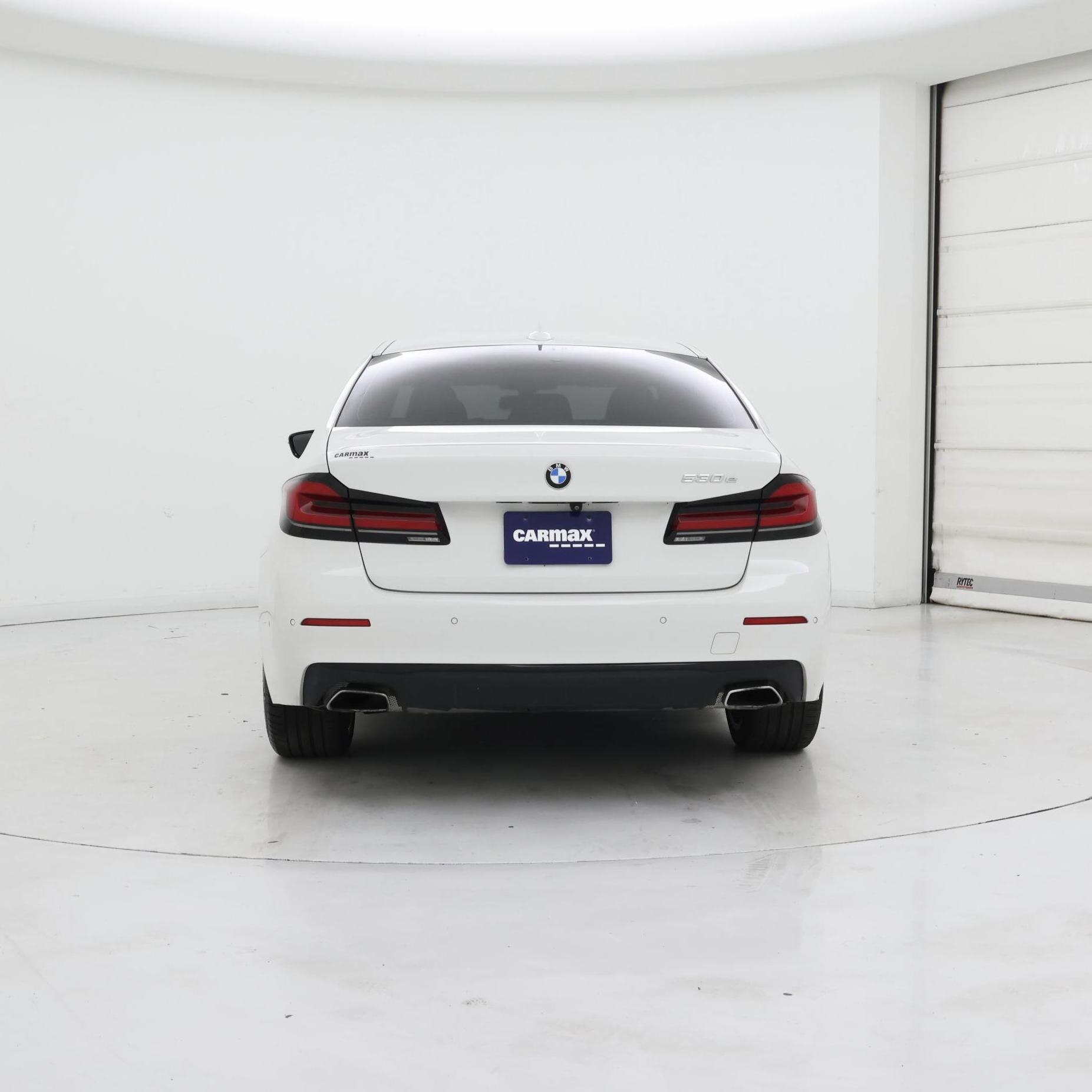 Thumbnail: 2021 BMW 5 Series - 6