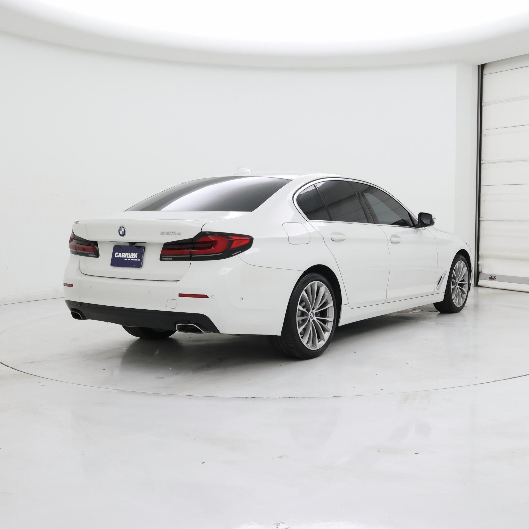 Thumbnail: 2021 BMW 5 Series - 8