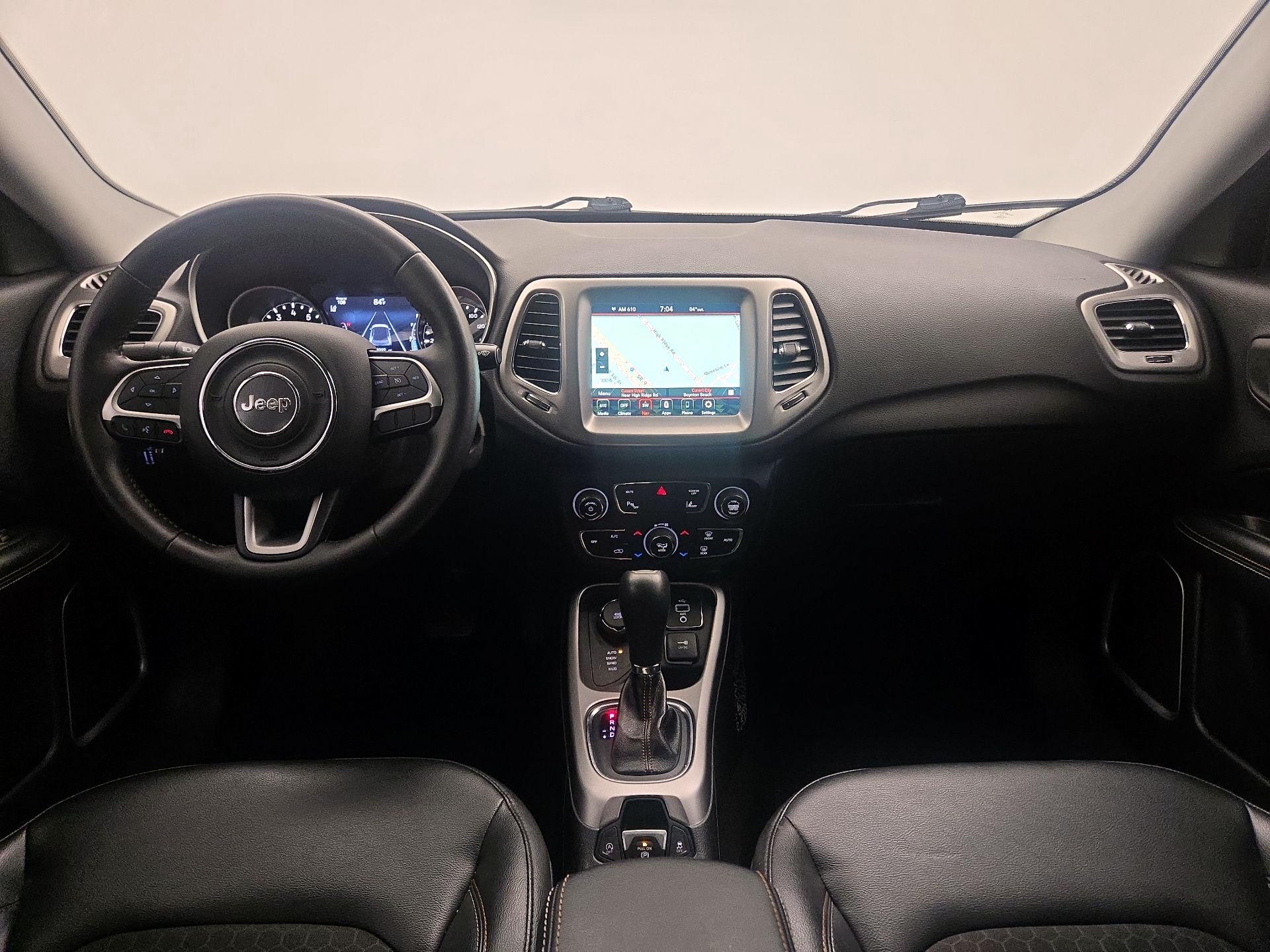 Thumbnail: 2018 Jeep Compass - 9