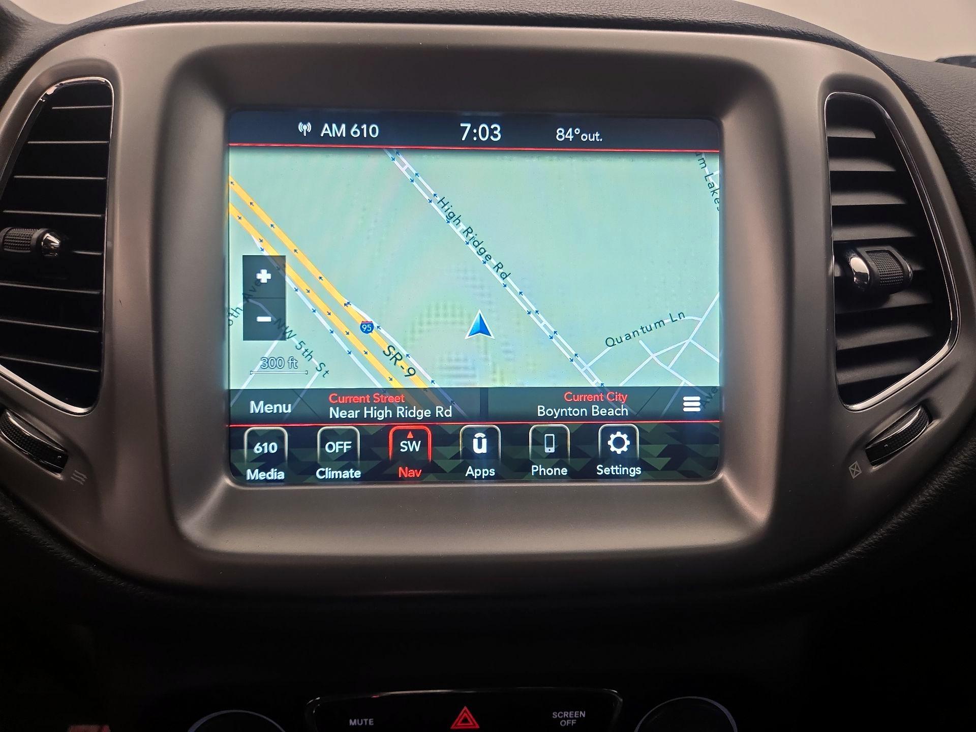 Thumbnail: 2018 Jeep Compass - 14