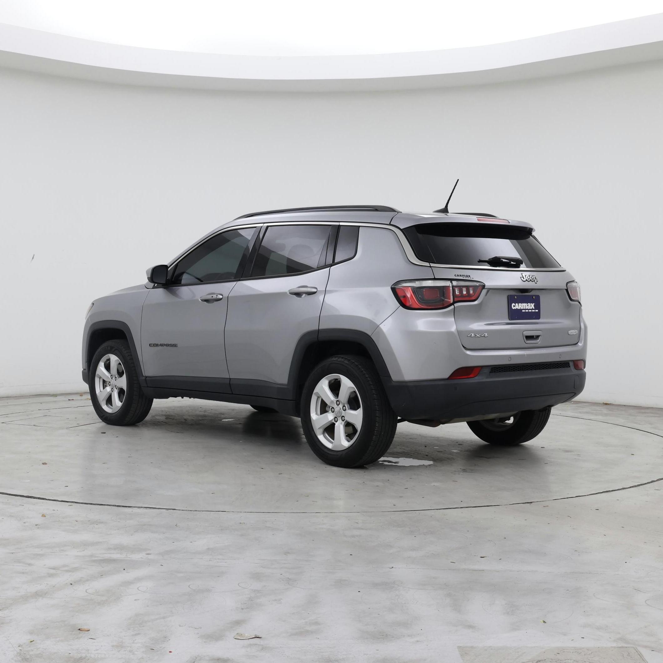 Thumbnail: 2018 Jeep Compass - 2