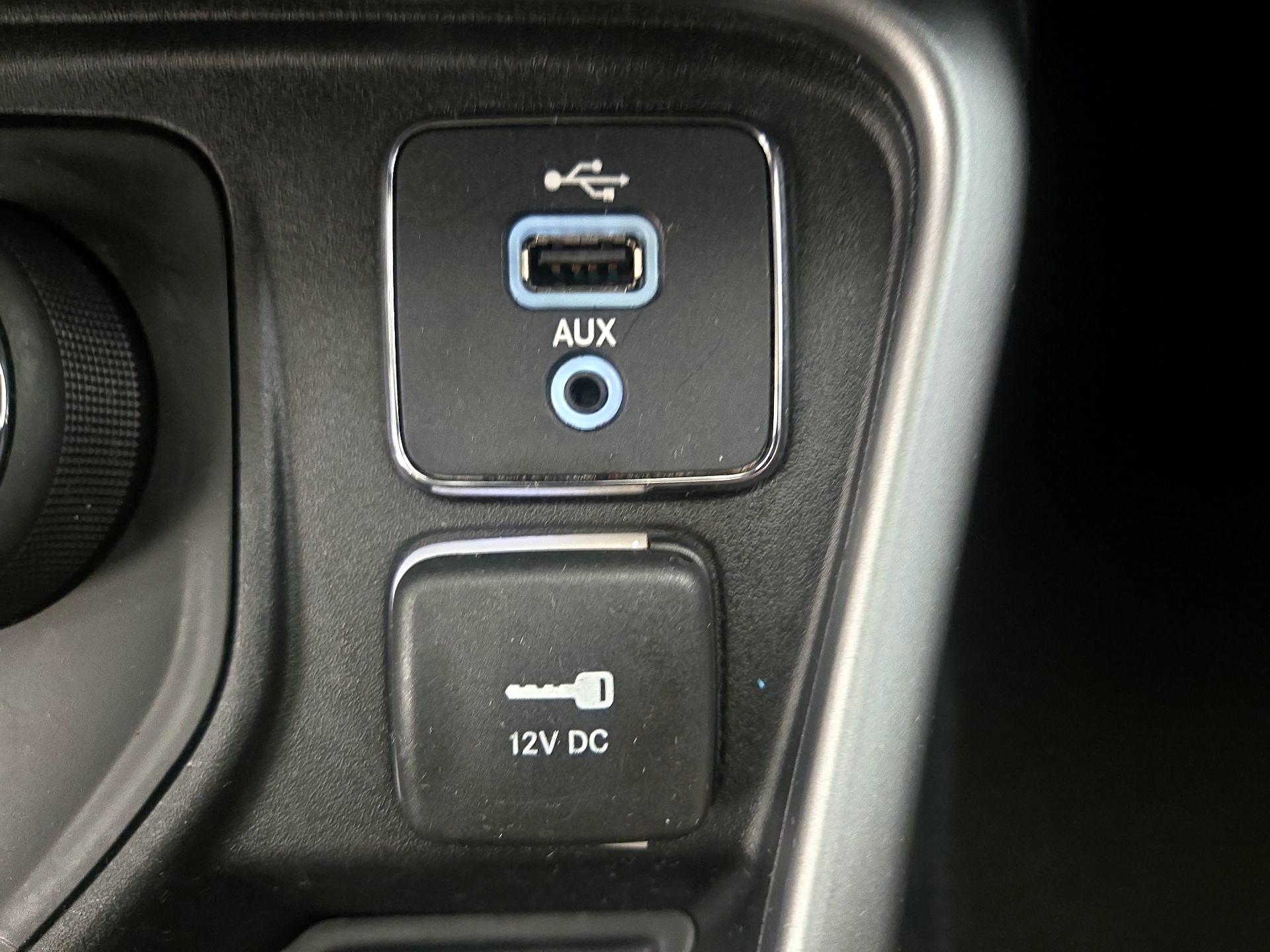 Thumbnail: 2018 Jeep Compass - 19