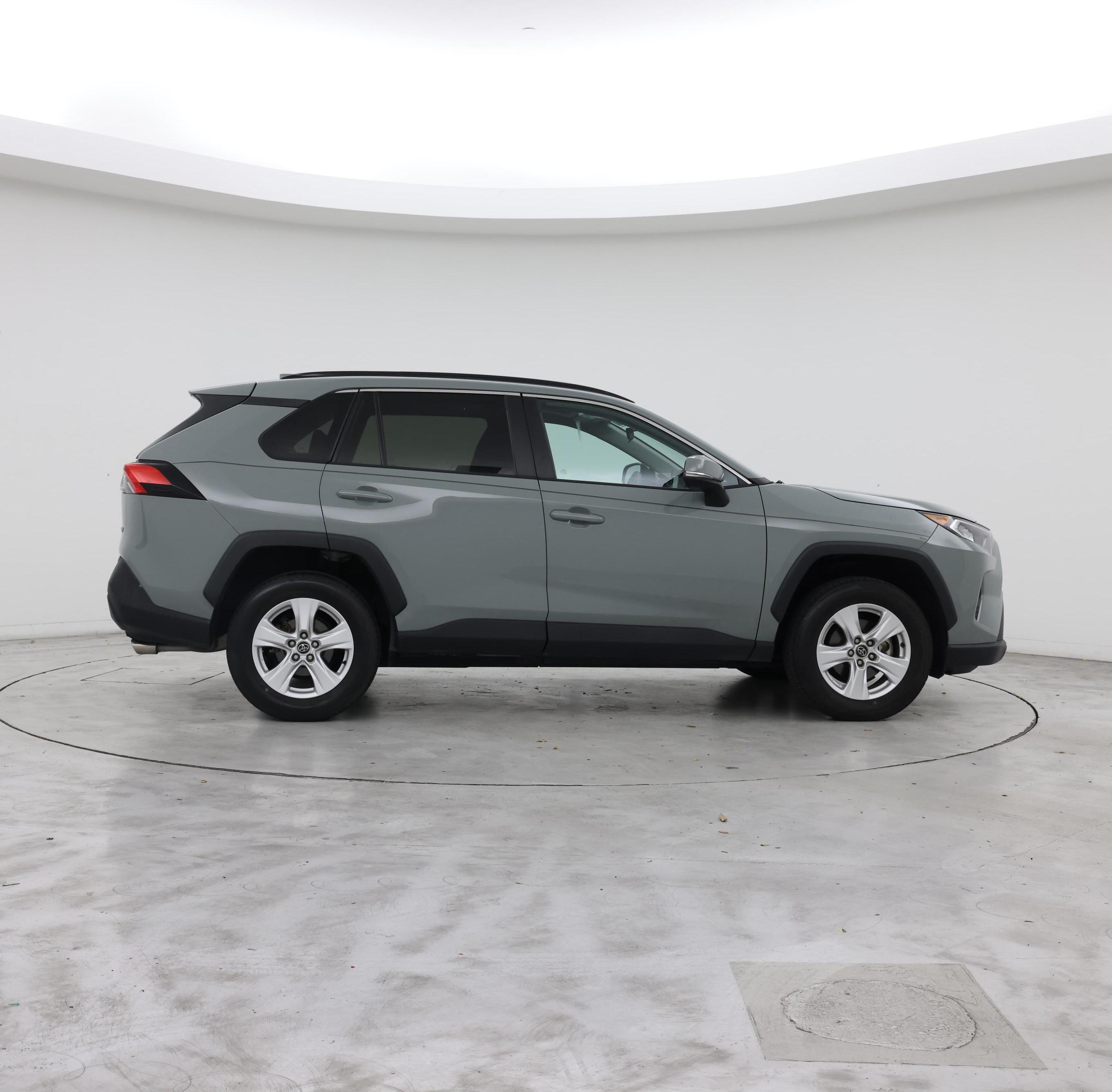 Thumbnail: 2020 Toyota RAV4 - 7