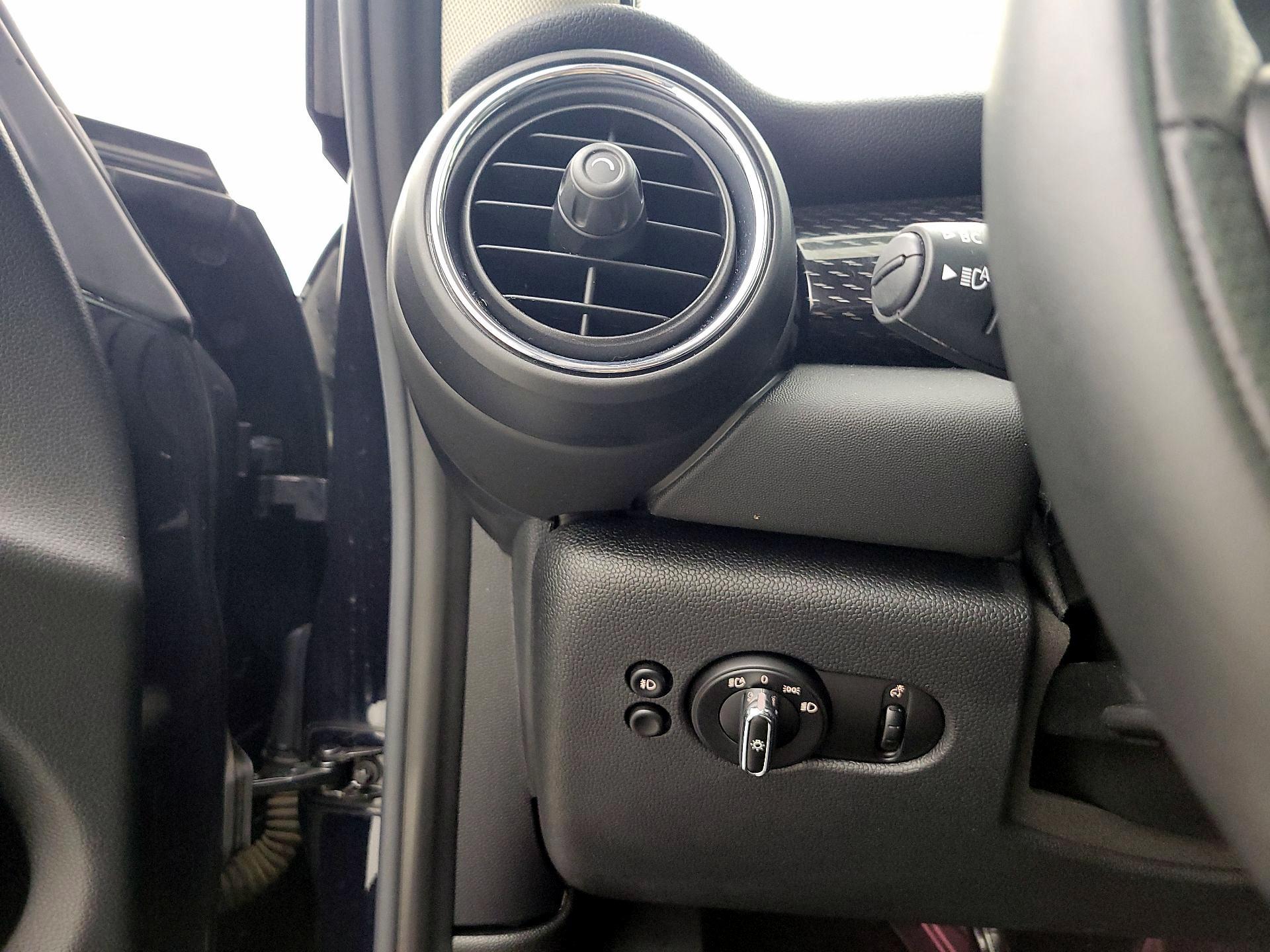 Thumbnail: 2021 MINI Cooper Hardtop - 13