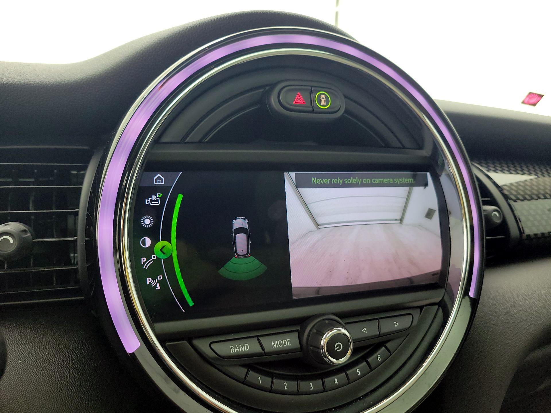 Thumbnail: 2021 MINI Cooper Hardtop - 14