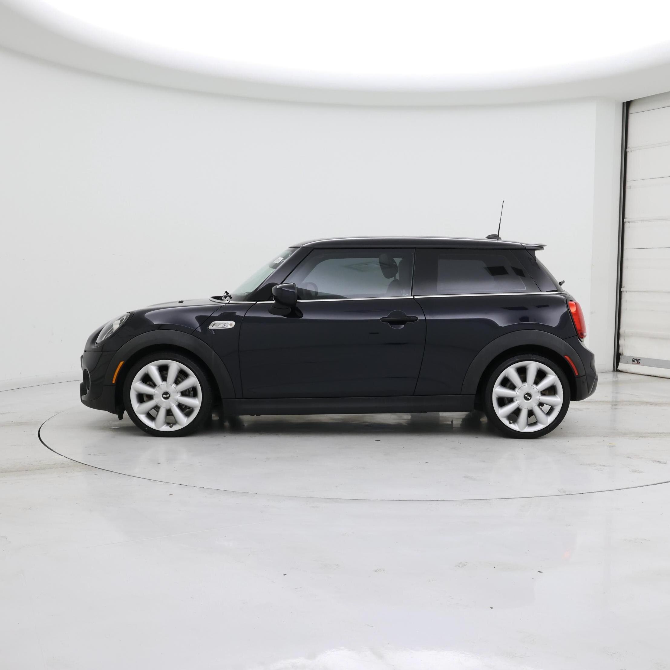 Thumbnail: 2021 MINI Cooper Hardtop - 3