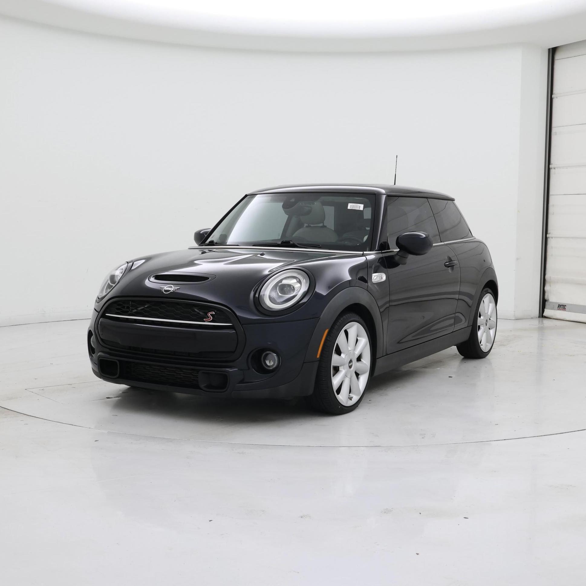Thumbnail: 2021 MINI Cooper Hardtop - 4