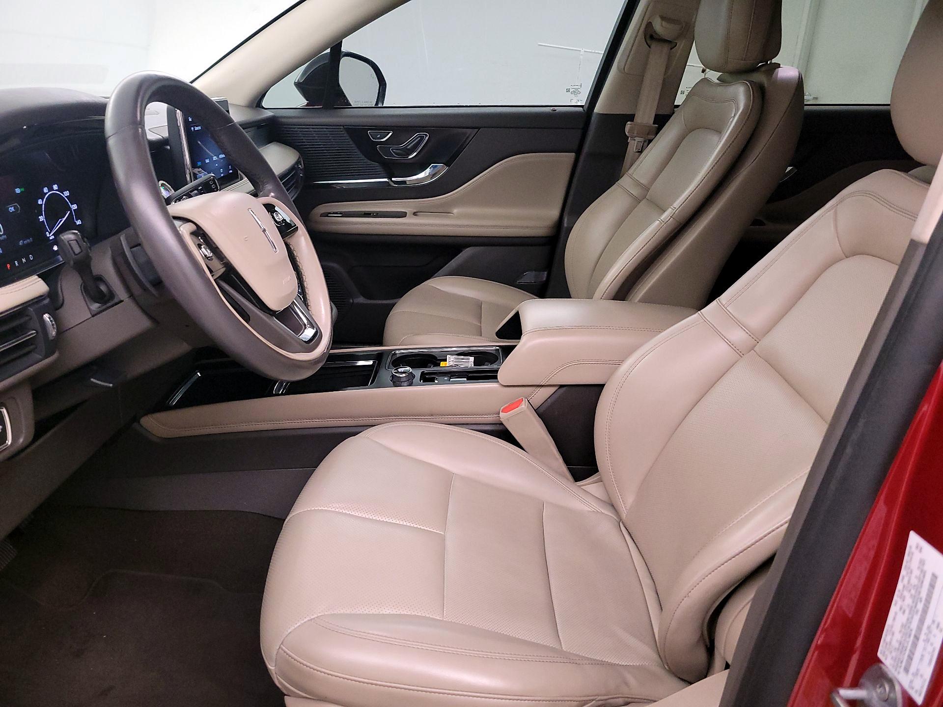 Thumbnail: 2020 Lincoln Corsair - 11